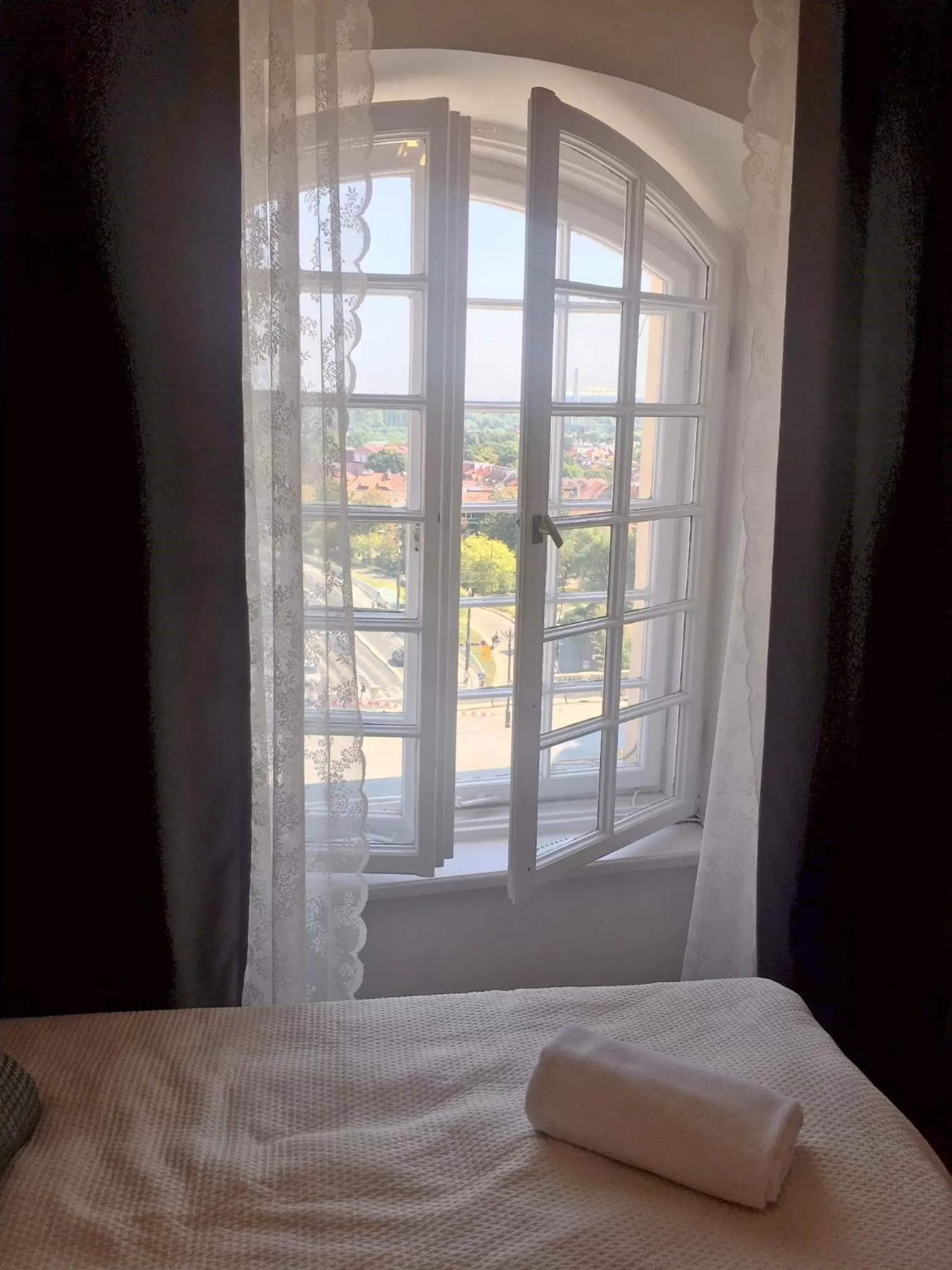 City view, Bed in Pokoje Gościnne Dom Literatury