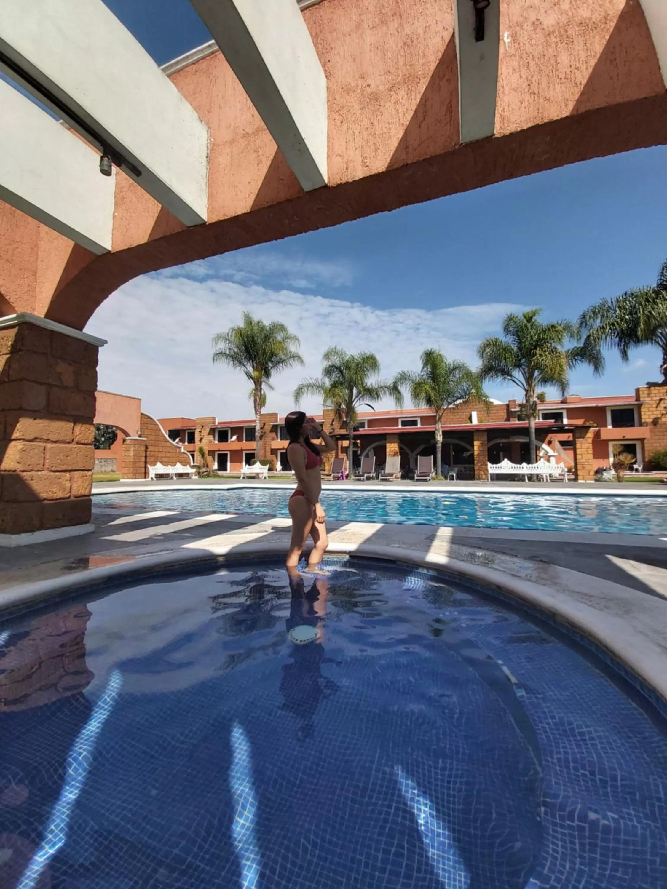 Swimming pool in Hotel Meson del Puente