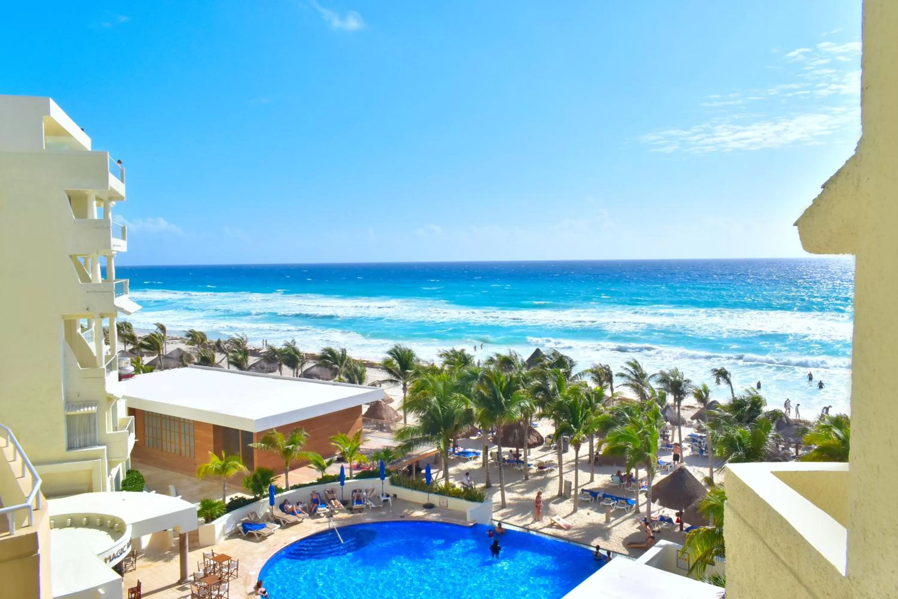 Property building in Hotel NYX Cancun