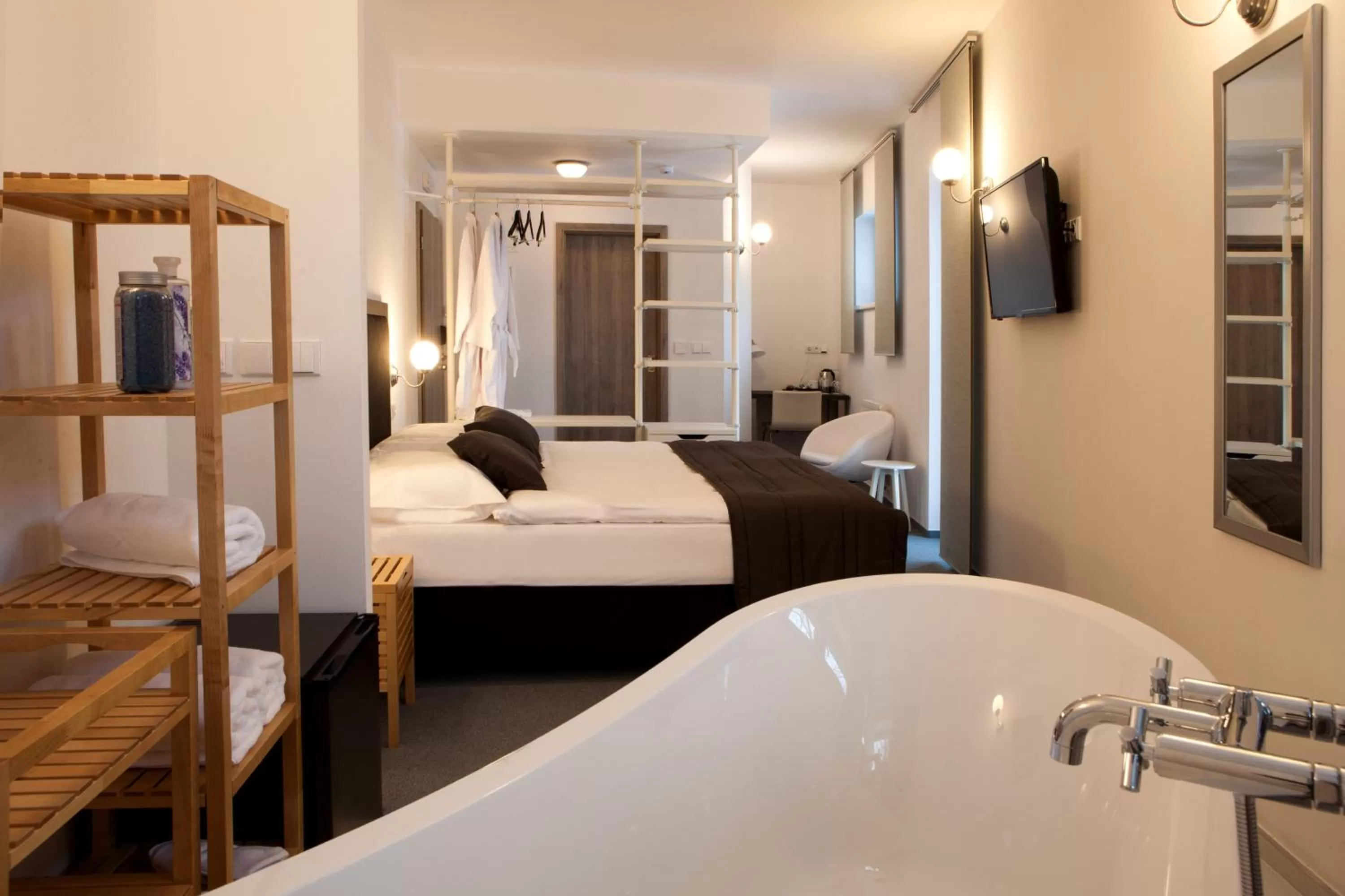 Bedroom, Bed in Hotel Koruna