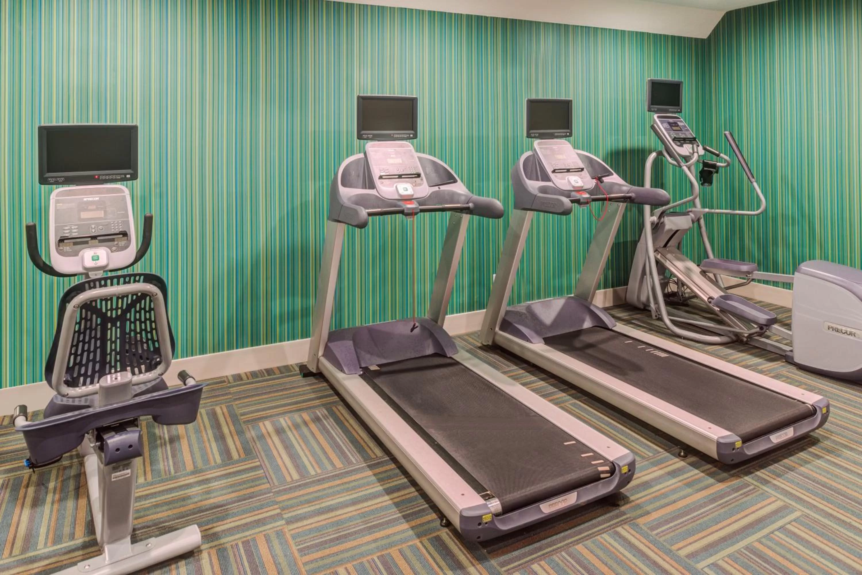 Fitness centre/facilities in Holiday Inn Express Newberg - Wine Country by IHG