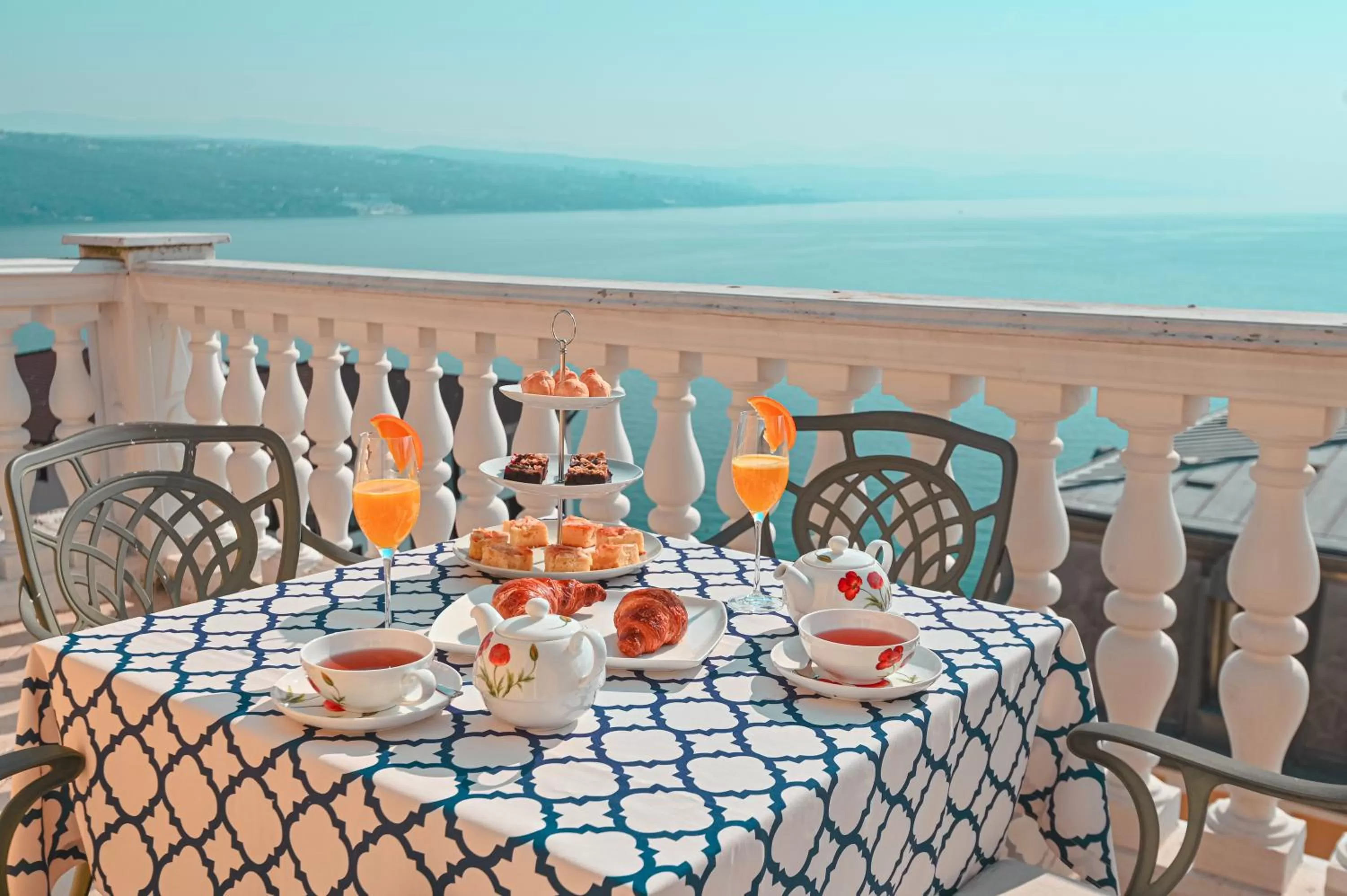 Standard Double or Twin Room with Sea View in Hotel Continental ex Gardenija