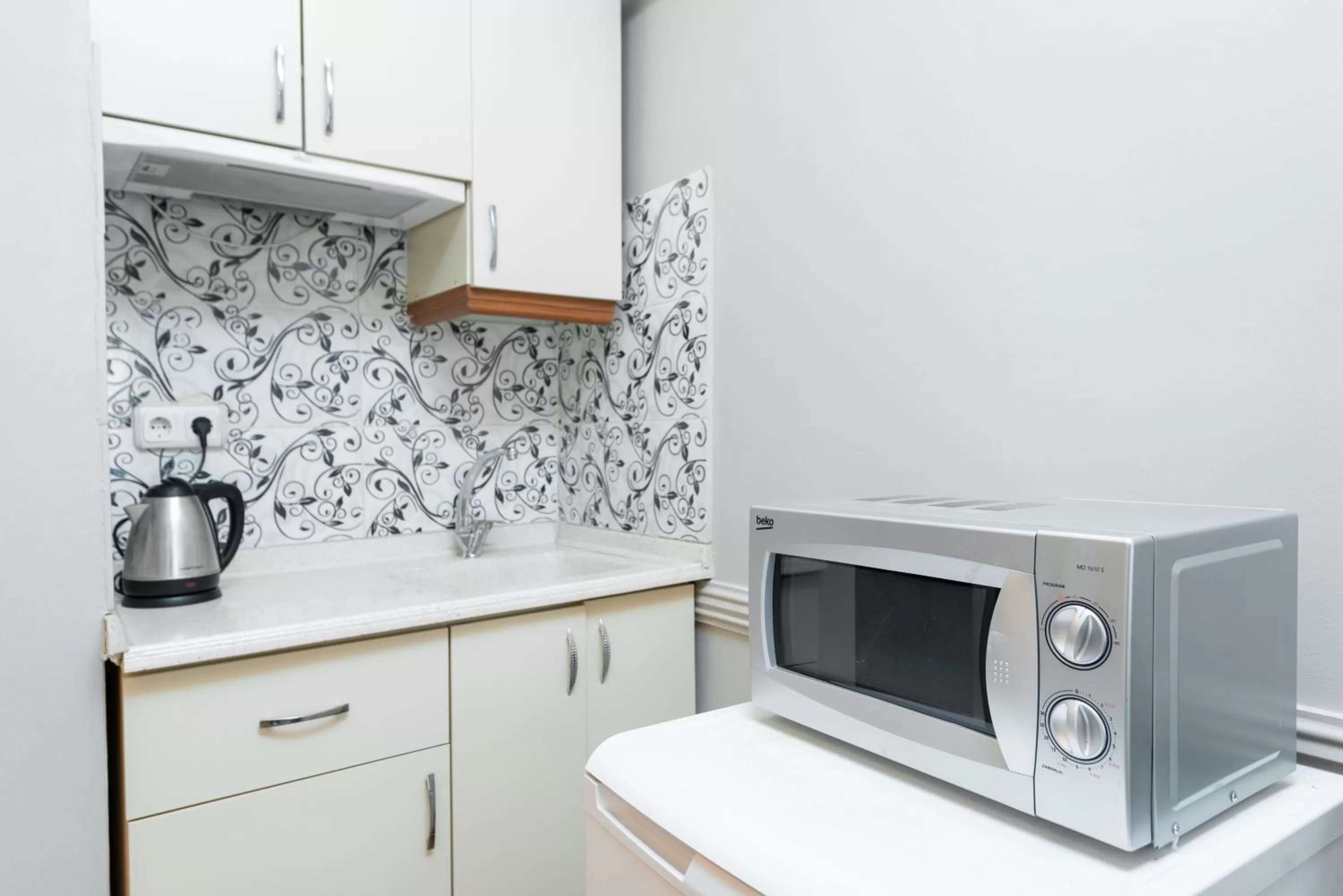 Kitchen or kitchenette in Kadirga Studios