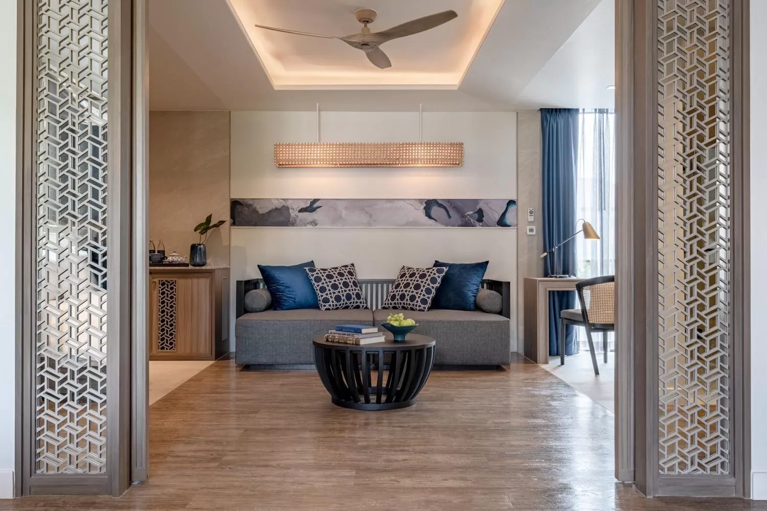 Living room in Maladee Rendezvous Hotel Chiang Mai