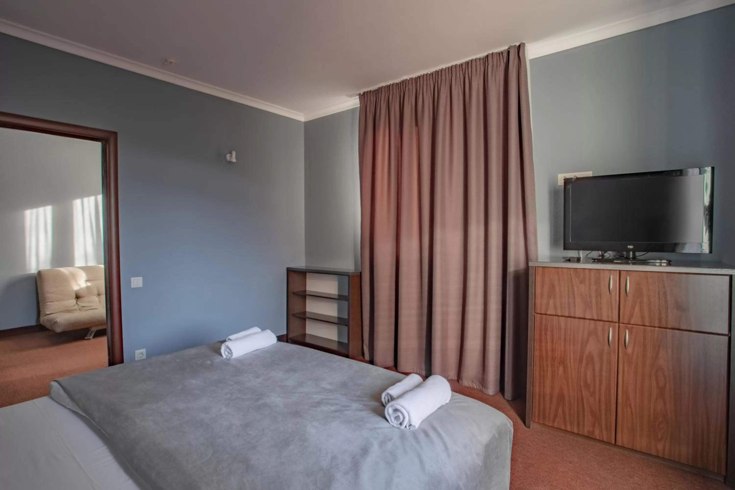 Bed in Wellland Hotel