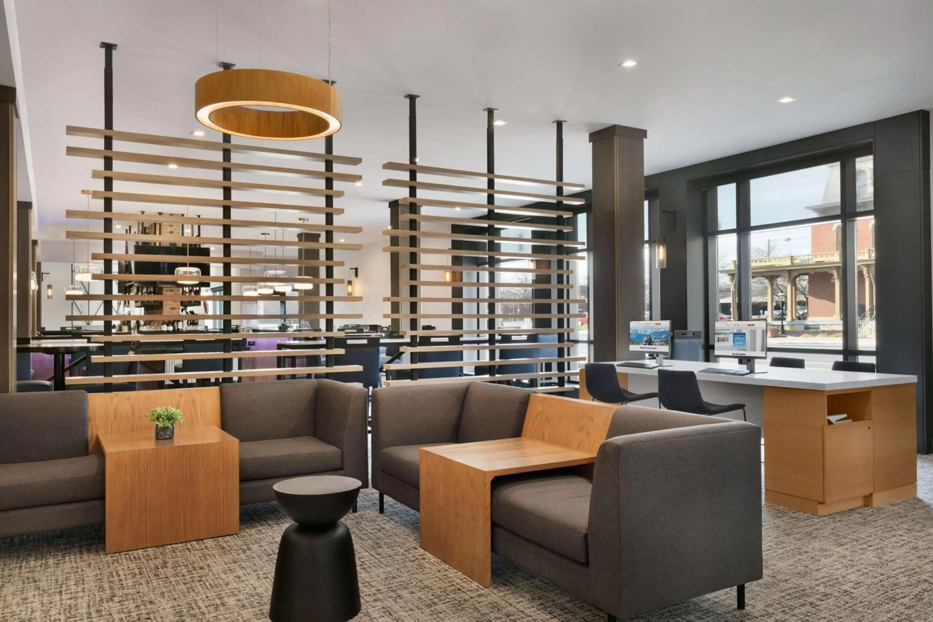 Business facilities in DoubleTree by Hilton Canton Downtown