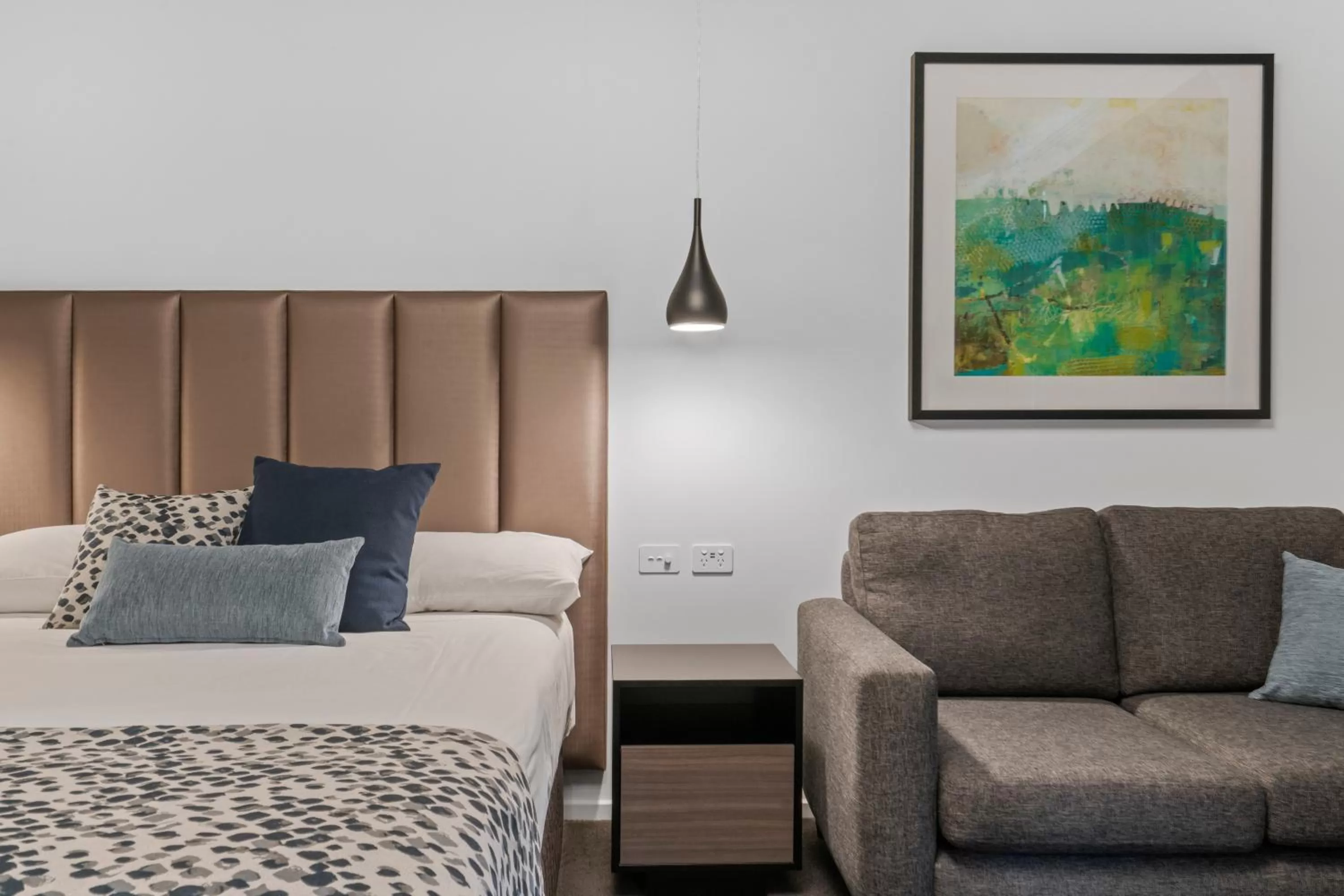 Bed in Quality Hotel Wangaratta Gateway