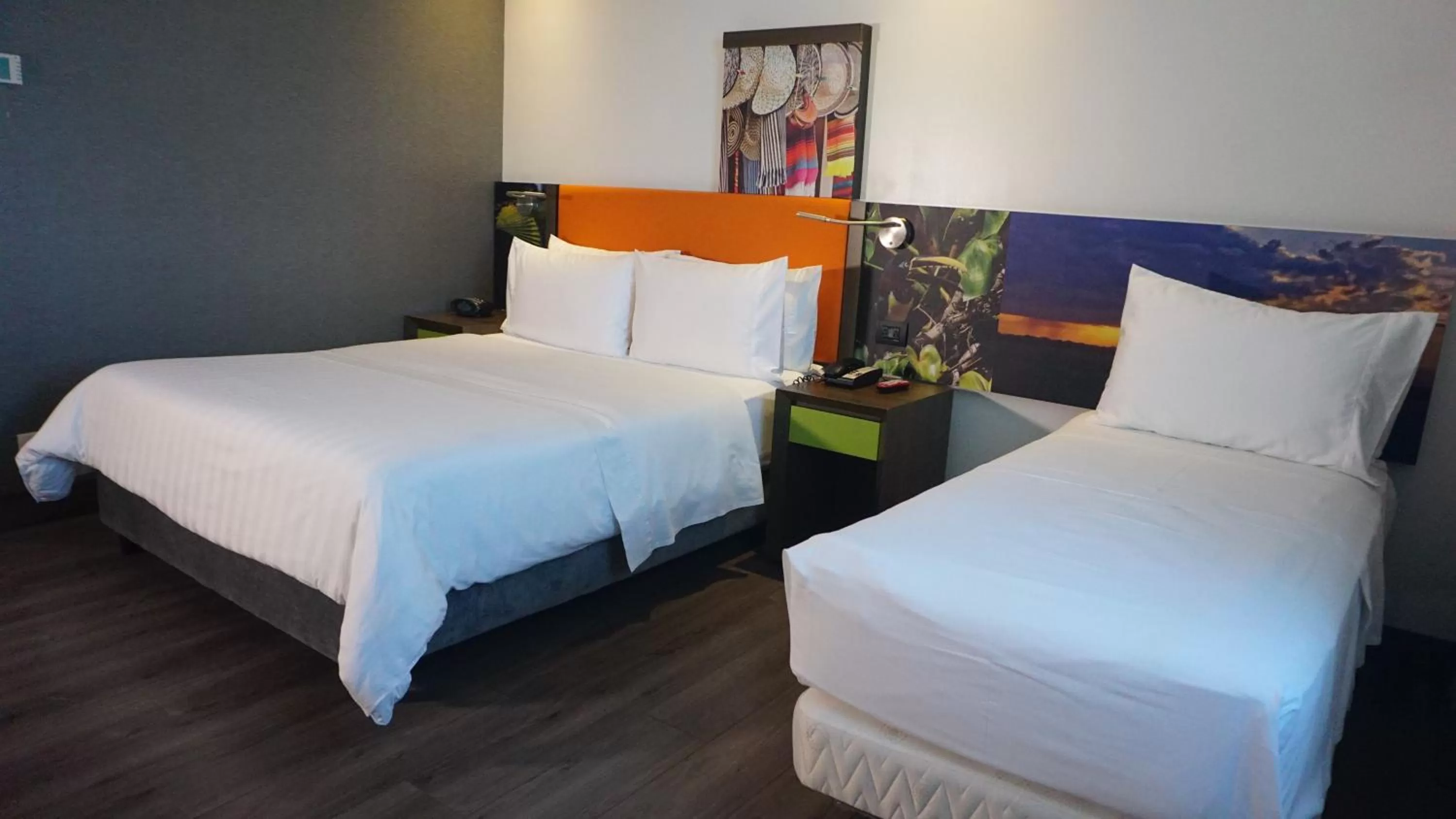 Bed in Hampton By Hilton Yopal