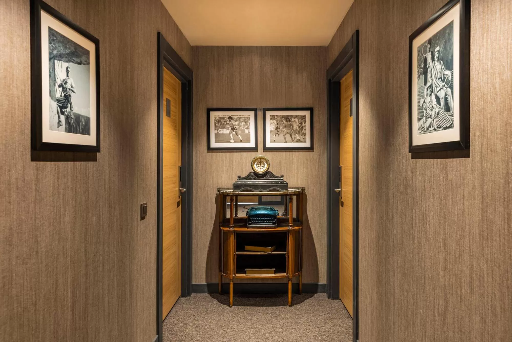 Property building in Marius Hotel