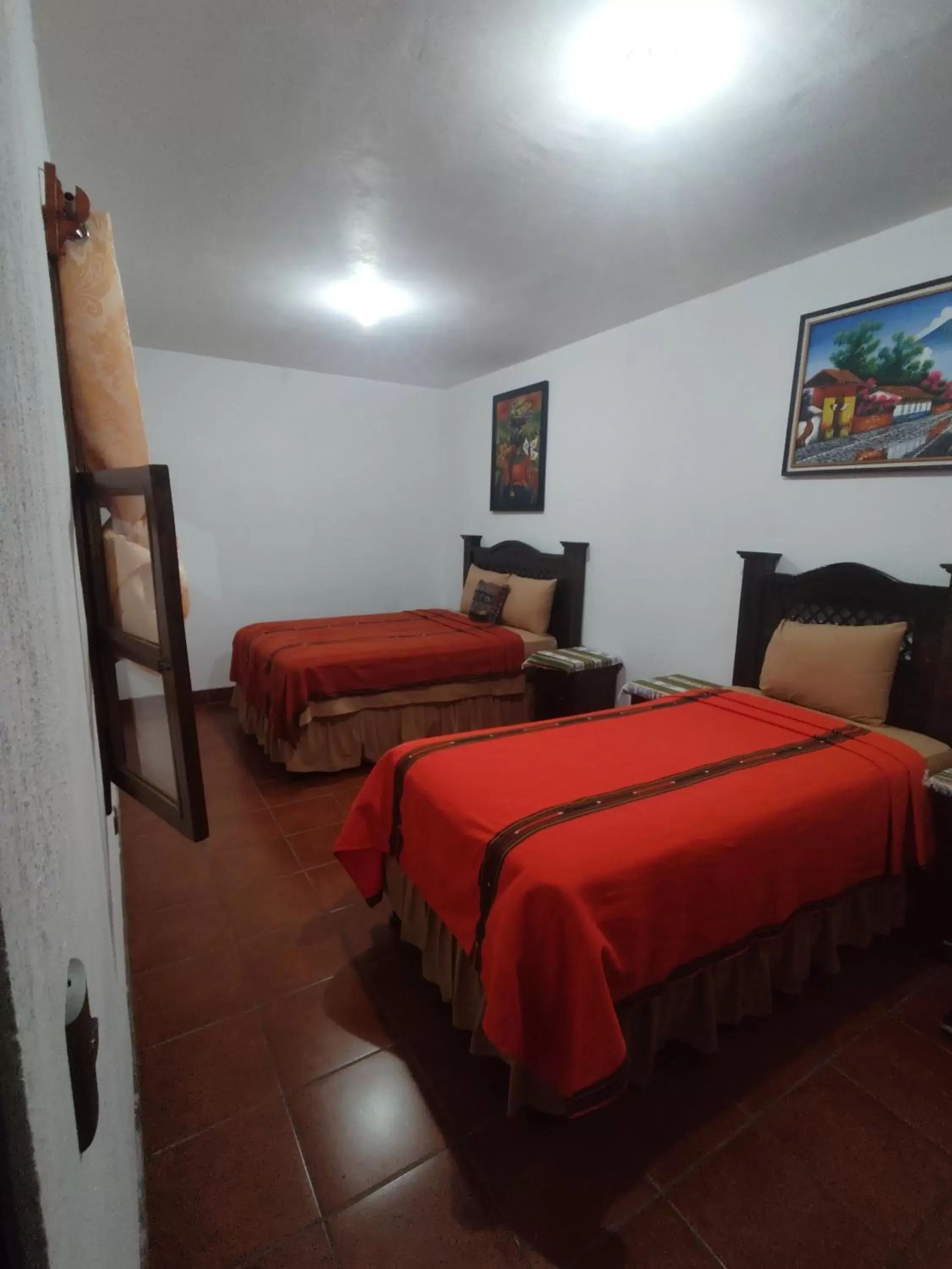 Triple Room with Shared Bathroom in Francisco's rest house hotel Triple Room with Shared Bathroom in Francisco's rest house hotel