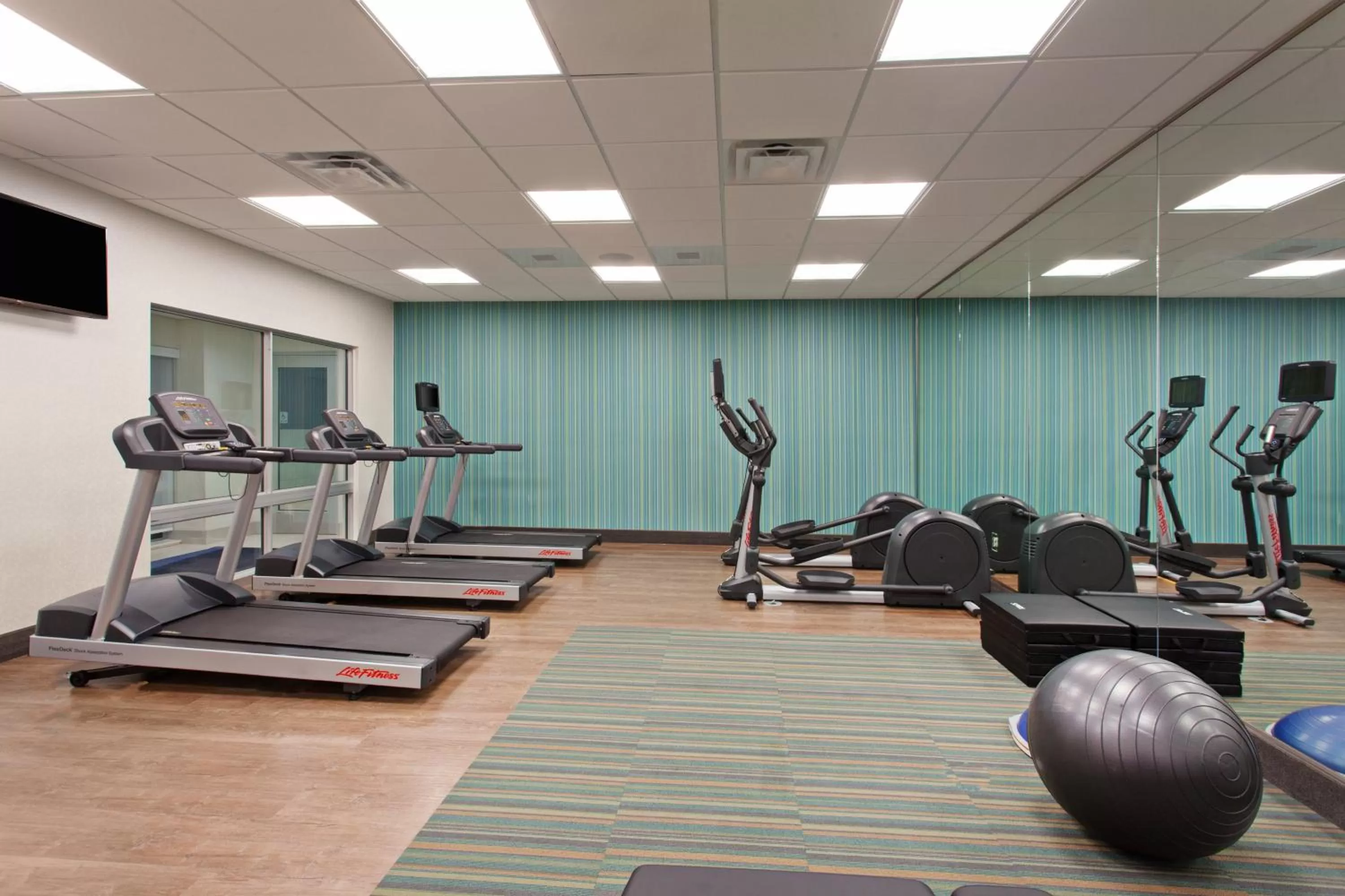 Fitness centre/facilities in Holiday Inn Express & Suites - Brigham City - North Utah by IHG