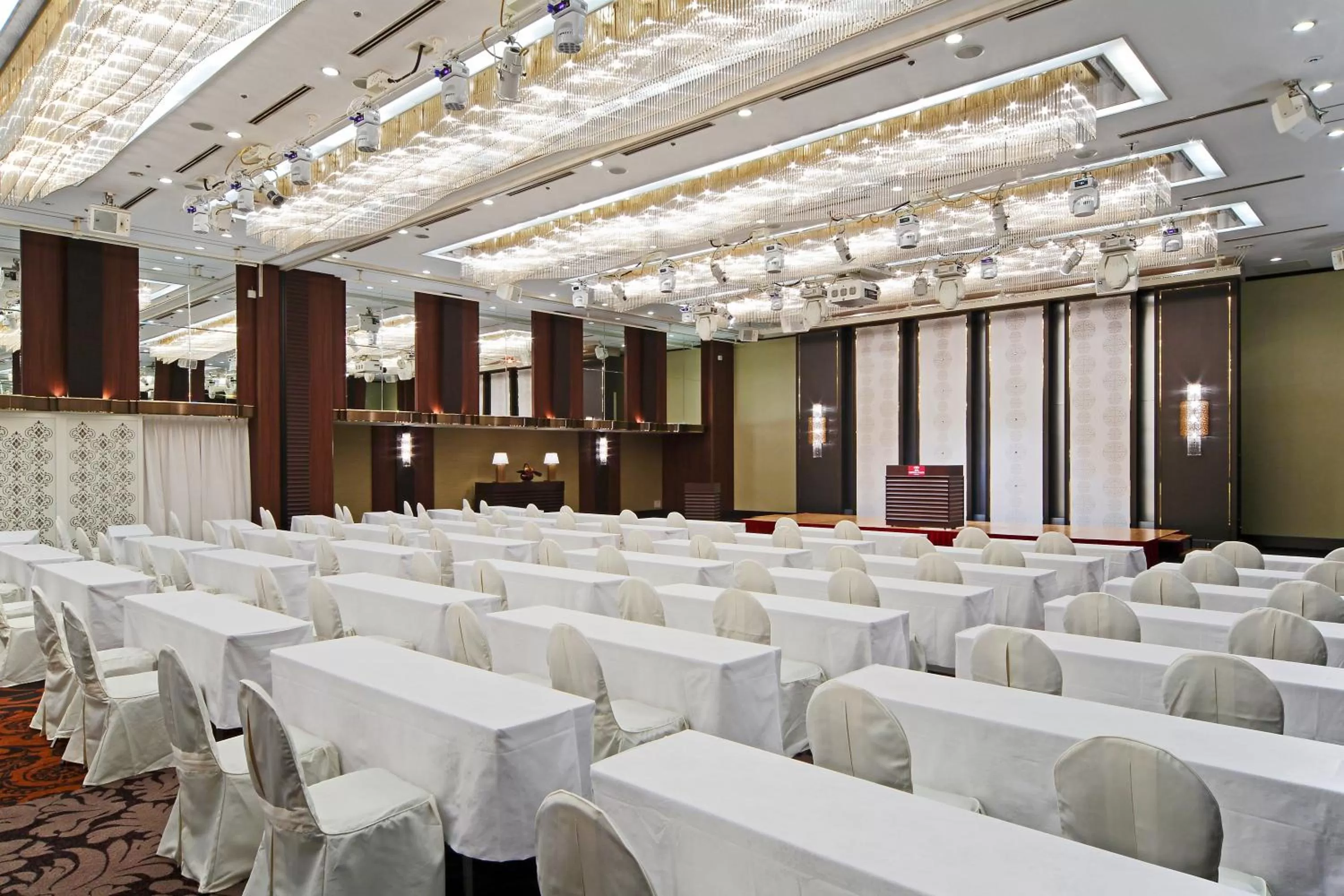Banquet/Function facilities in ANA Crowne Plaza Fukuoka by IHG