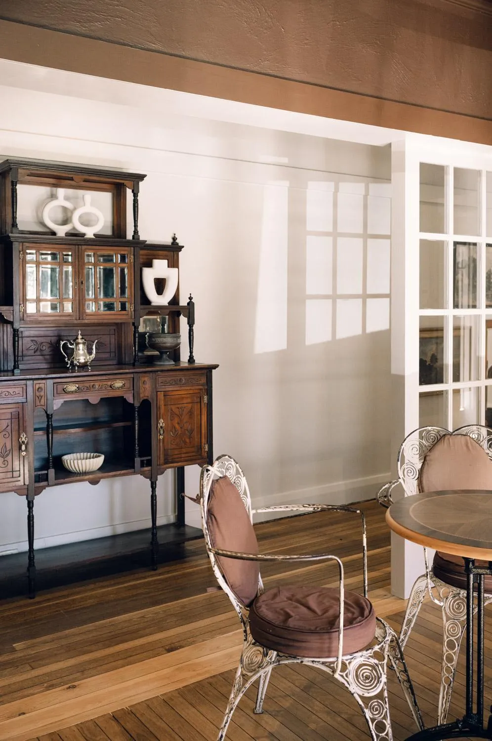Seating area in Links House