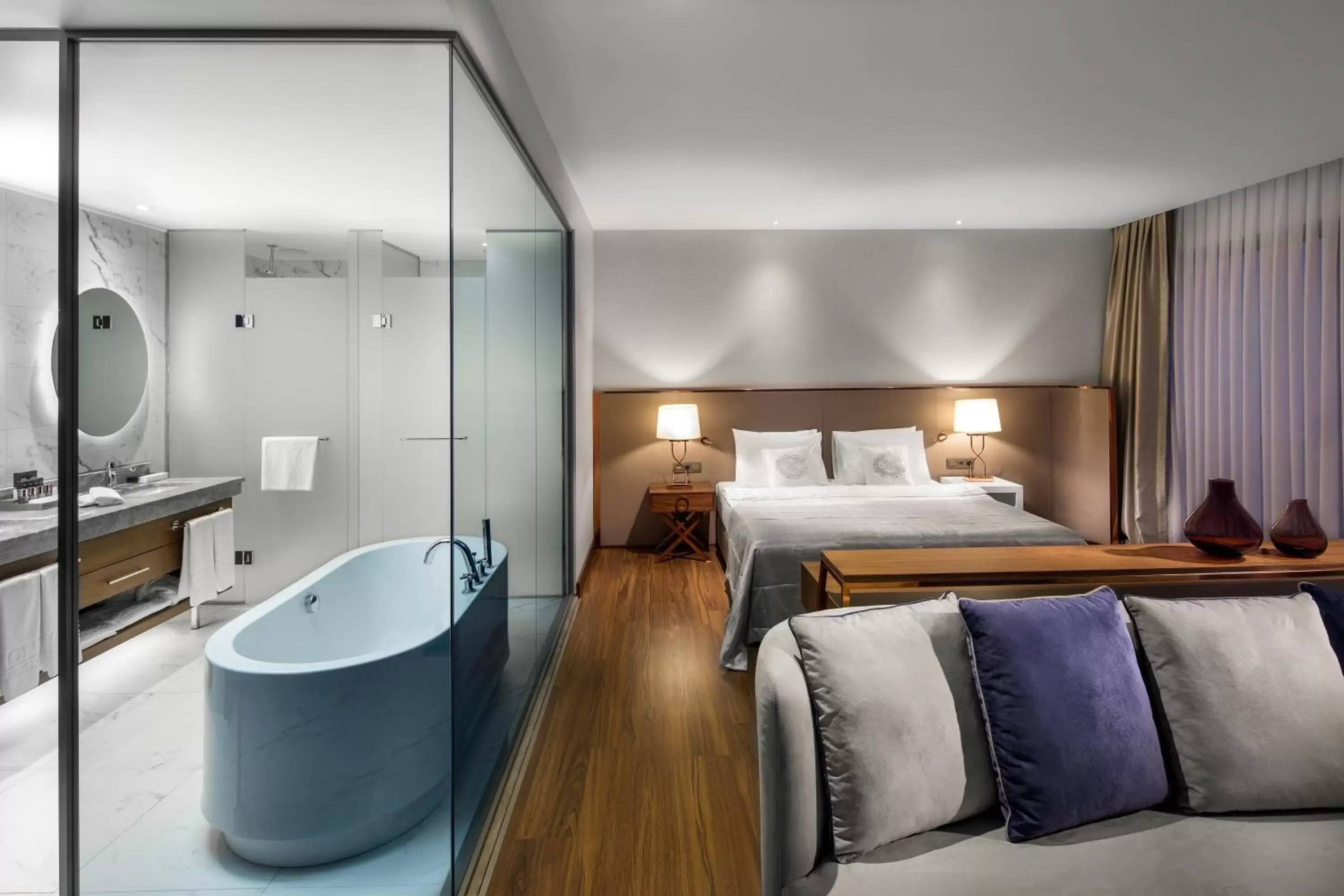 Corner Suite with Golden Horn View in Lionel Hotel Istanbul Corner Suite with Golden Horn View in Lionel Hotel Istanbul