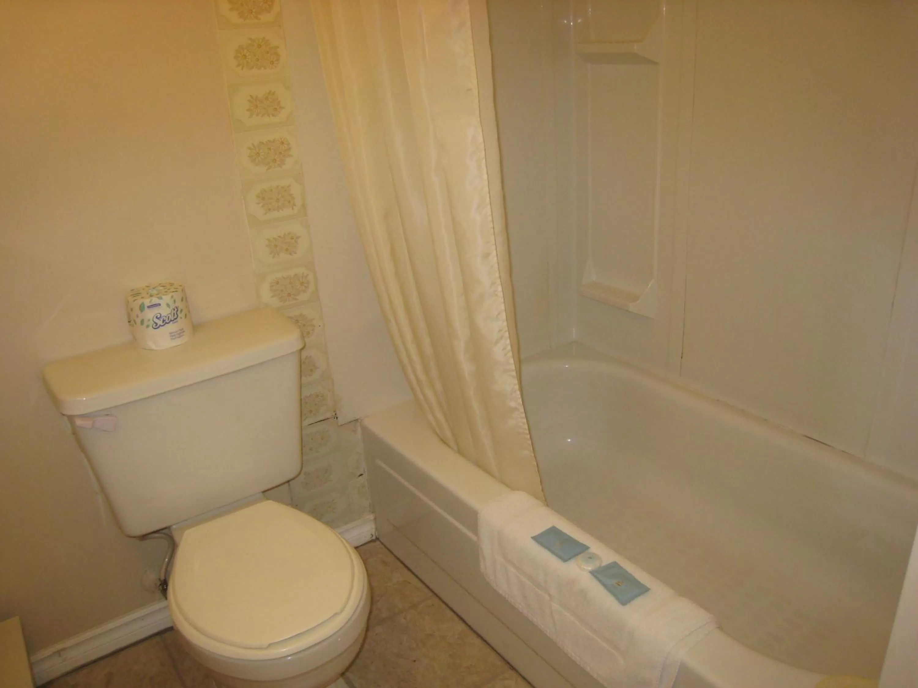 Bathroom in Mary's Motel