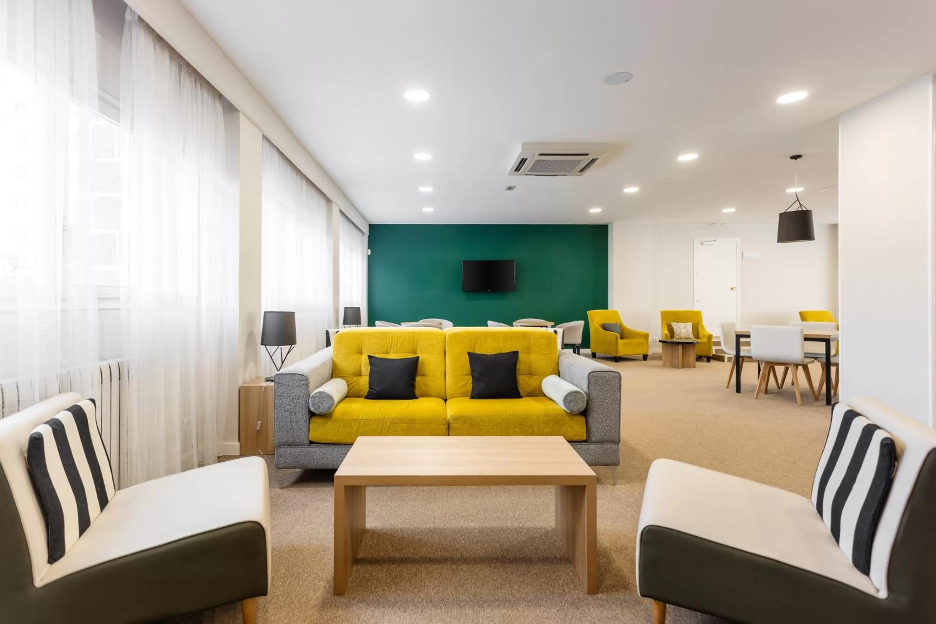 Seating area in Gran Hotel de Jaca