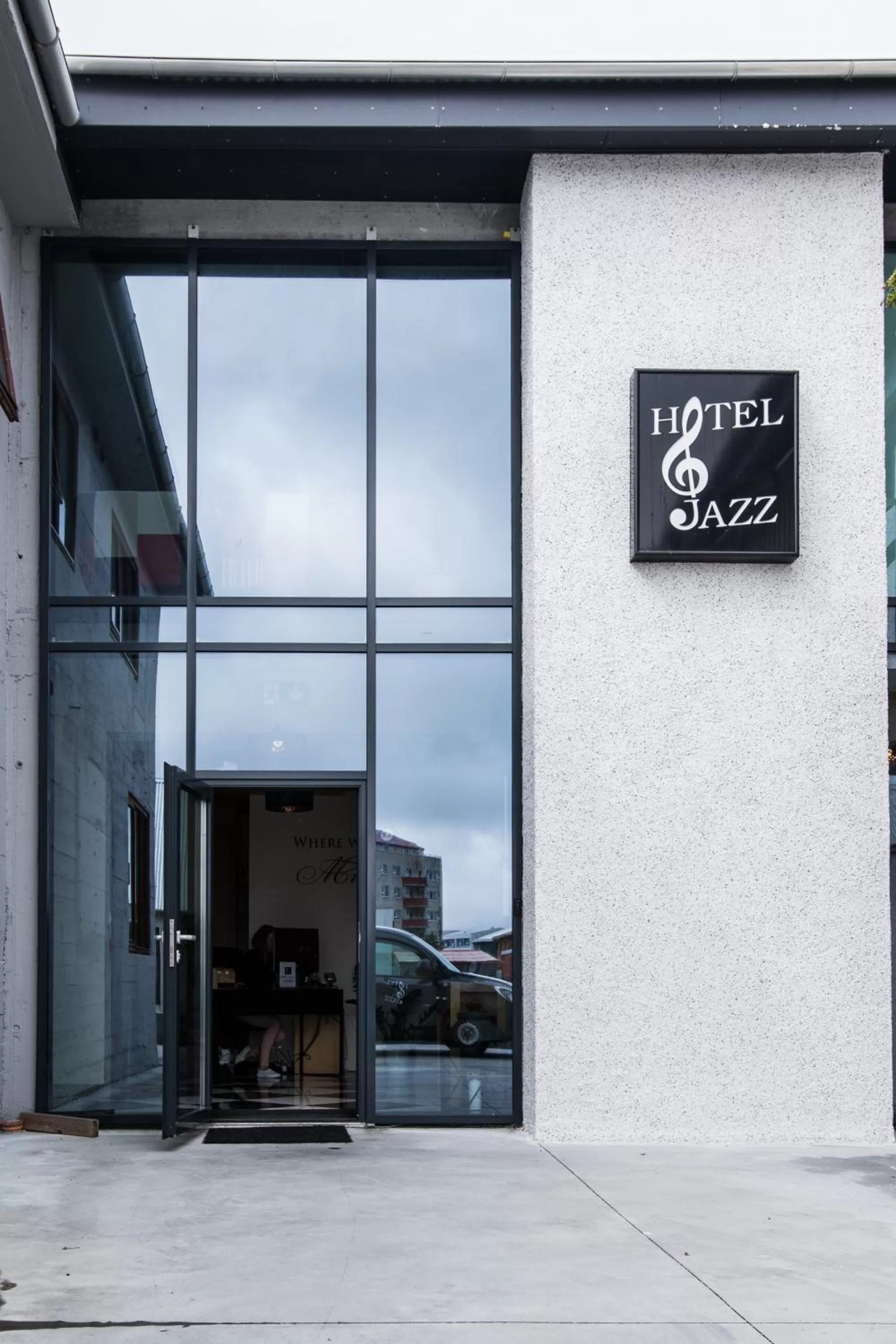 Hotel Jazz - By Keflavik Airport - Reykjavik - Iceland