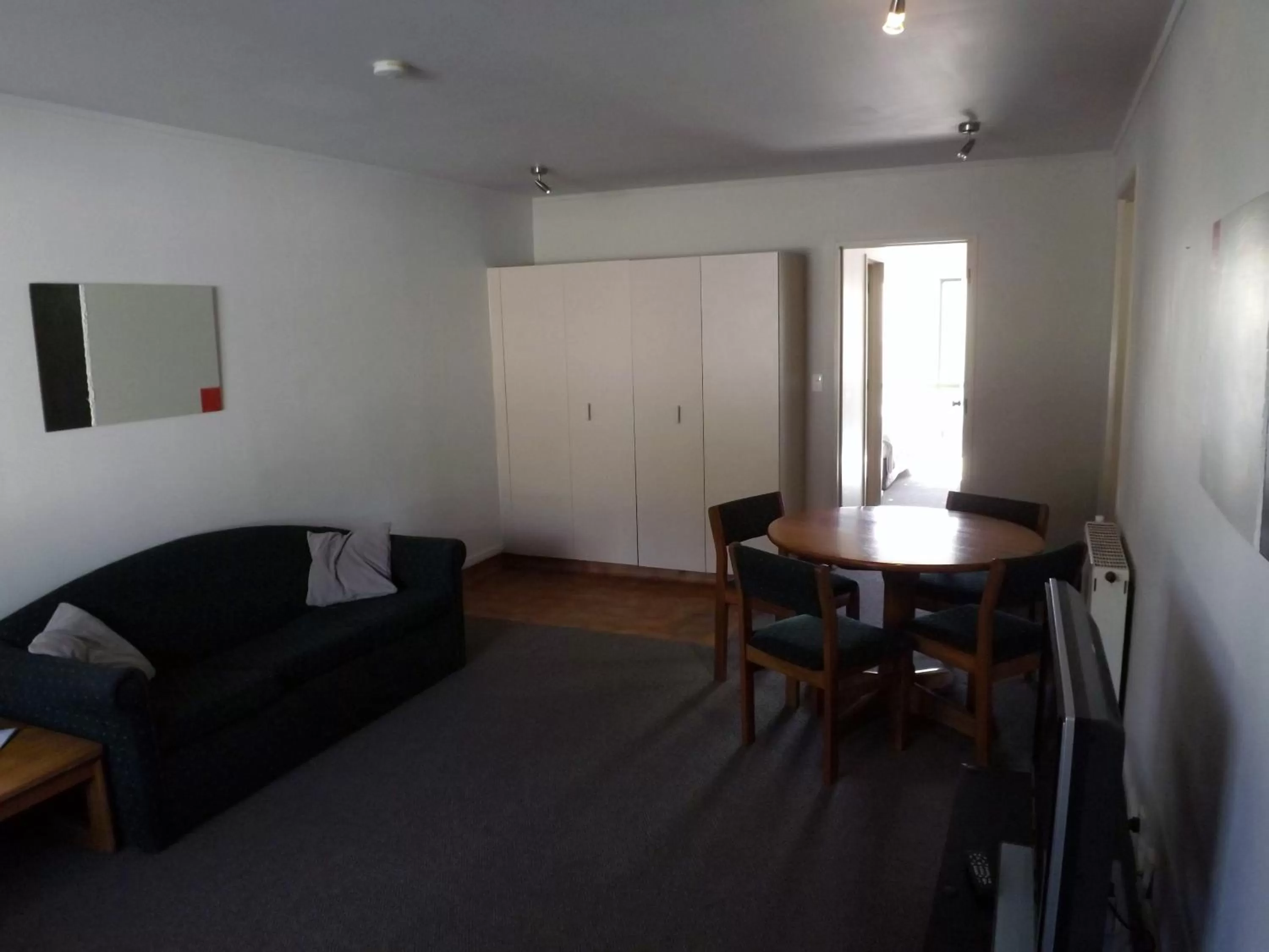 Photo of the whole room in Karaka Tree Motel