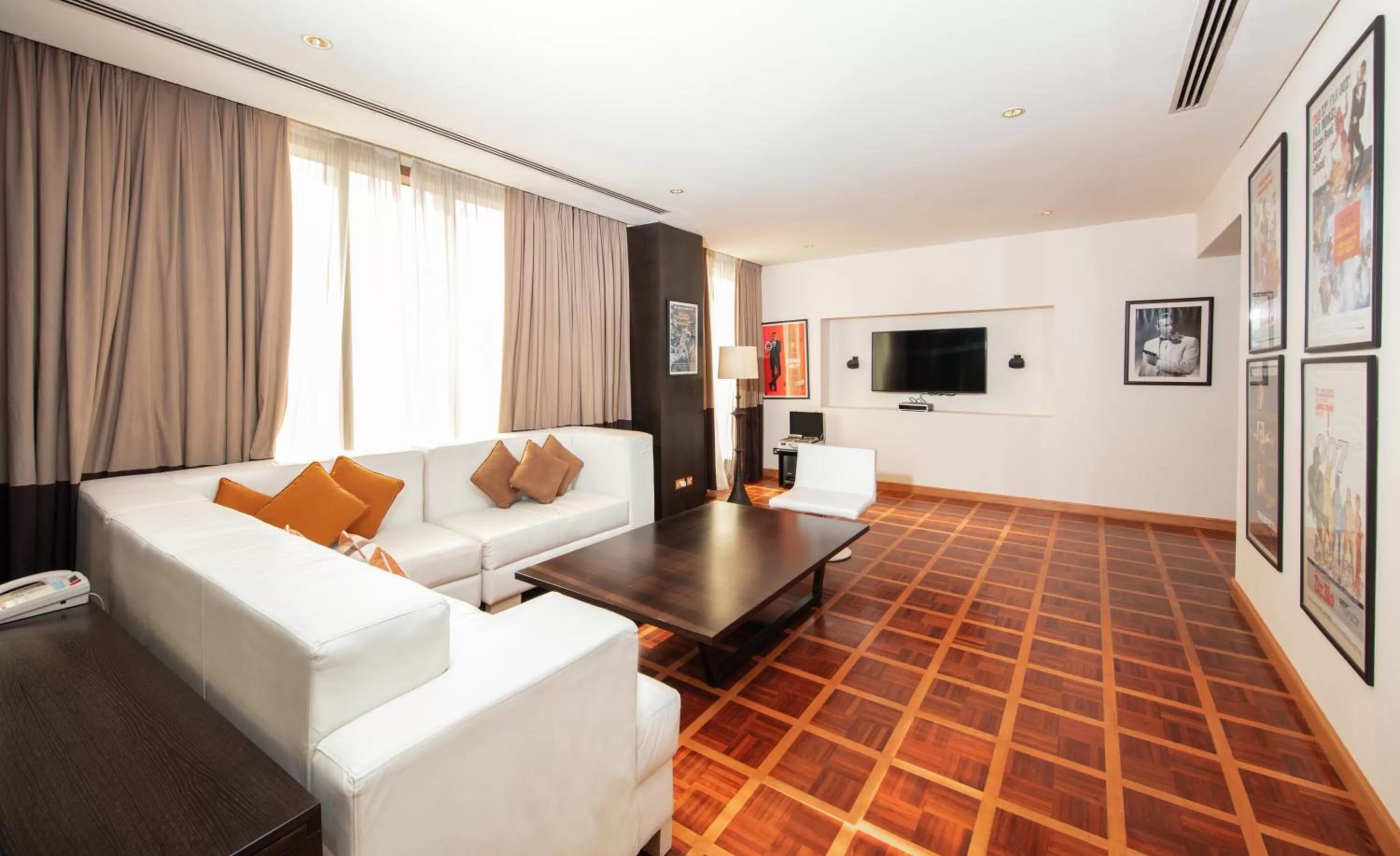 Living room in Radisson Blu Hotel, Doha