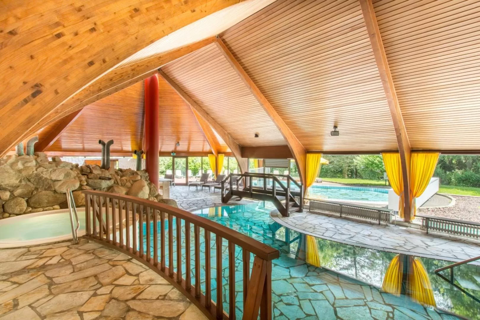 Swimming pool in Romantik Hotel Stryckhaus