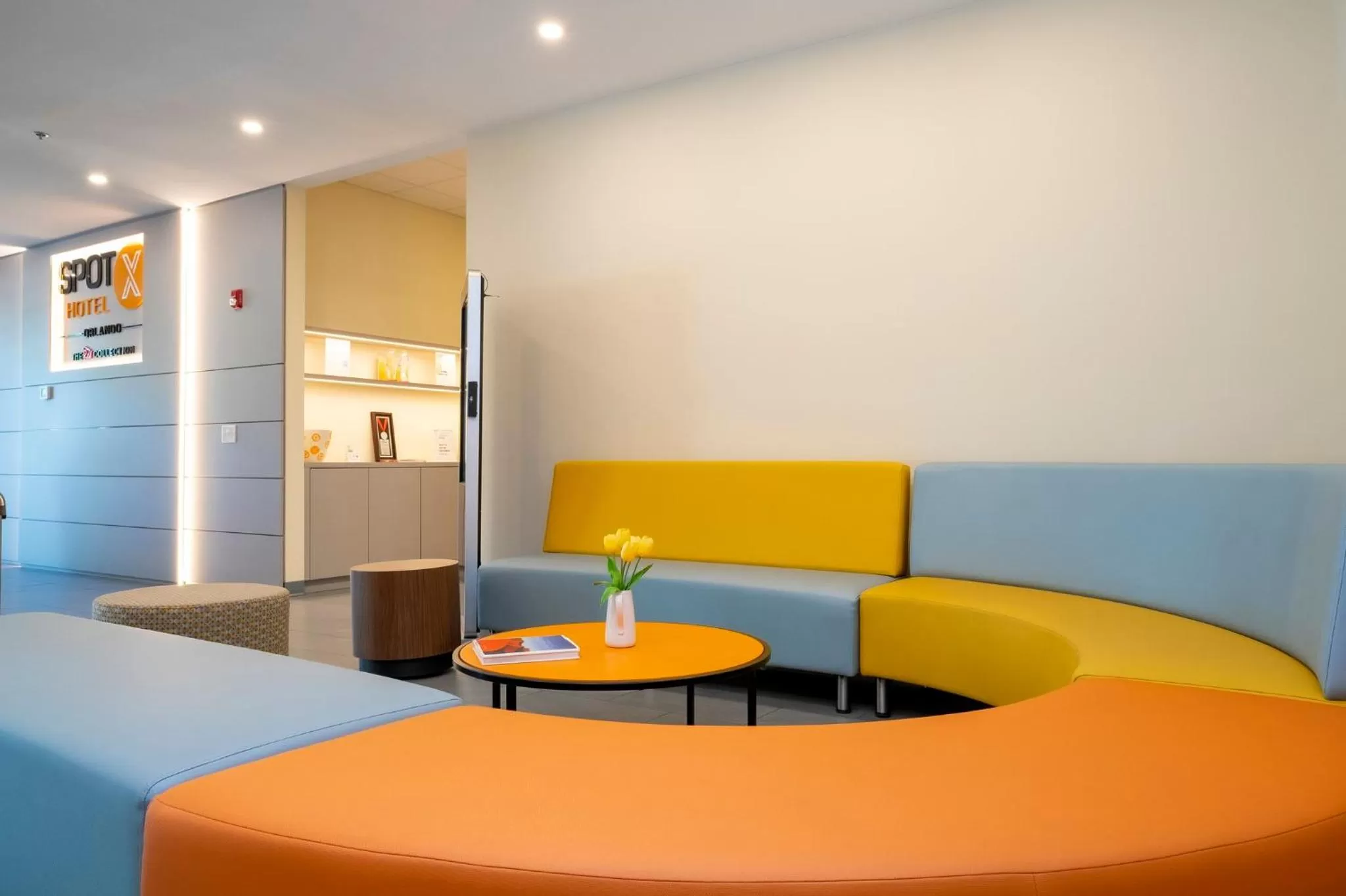 Lobby or reception in SPOT X Hotel Orlando Intl Dr by The Red Collection