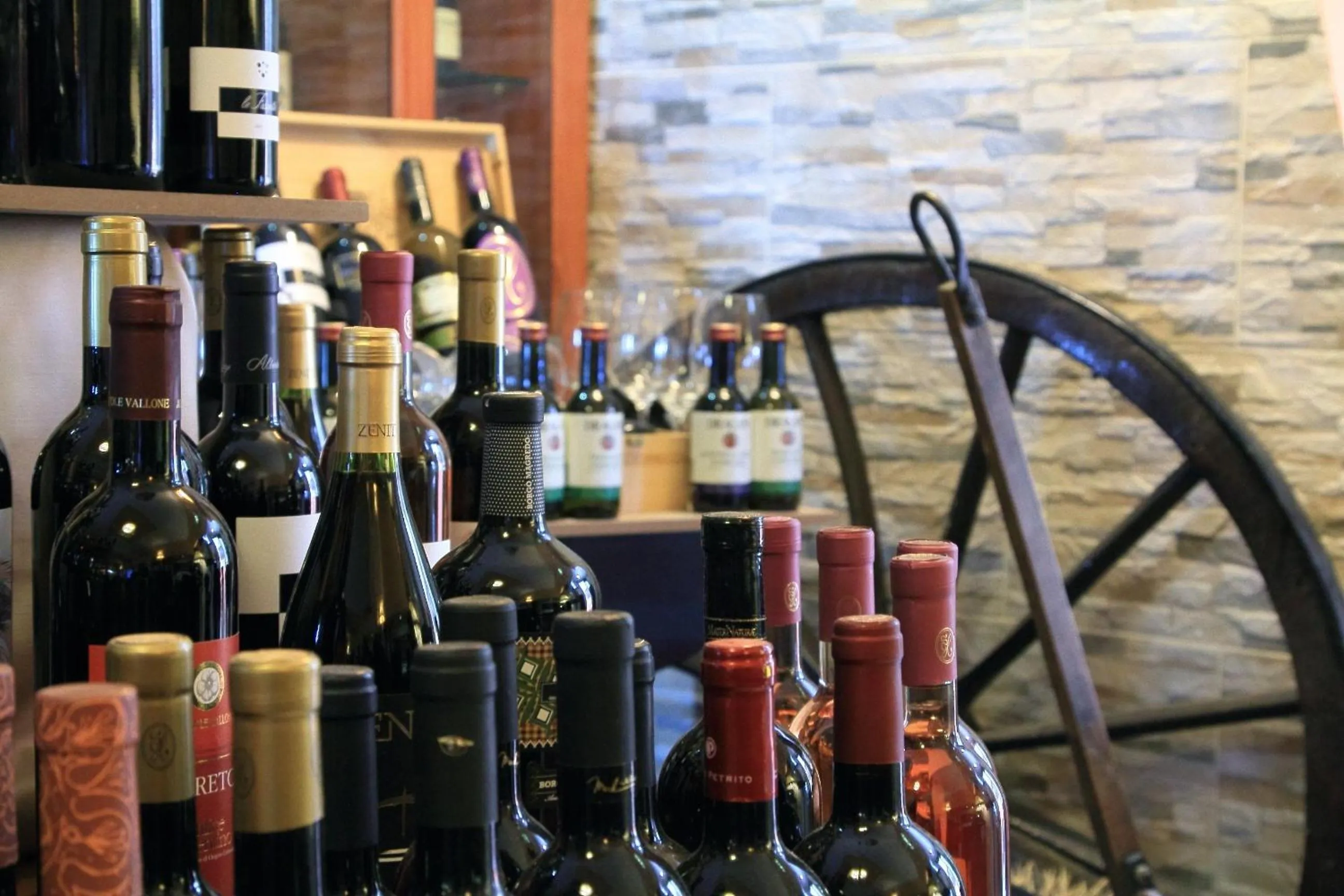 Alcoholic drinks in Balconata 2.0 Banqueting & Accommodations