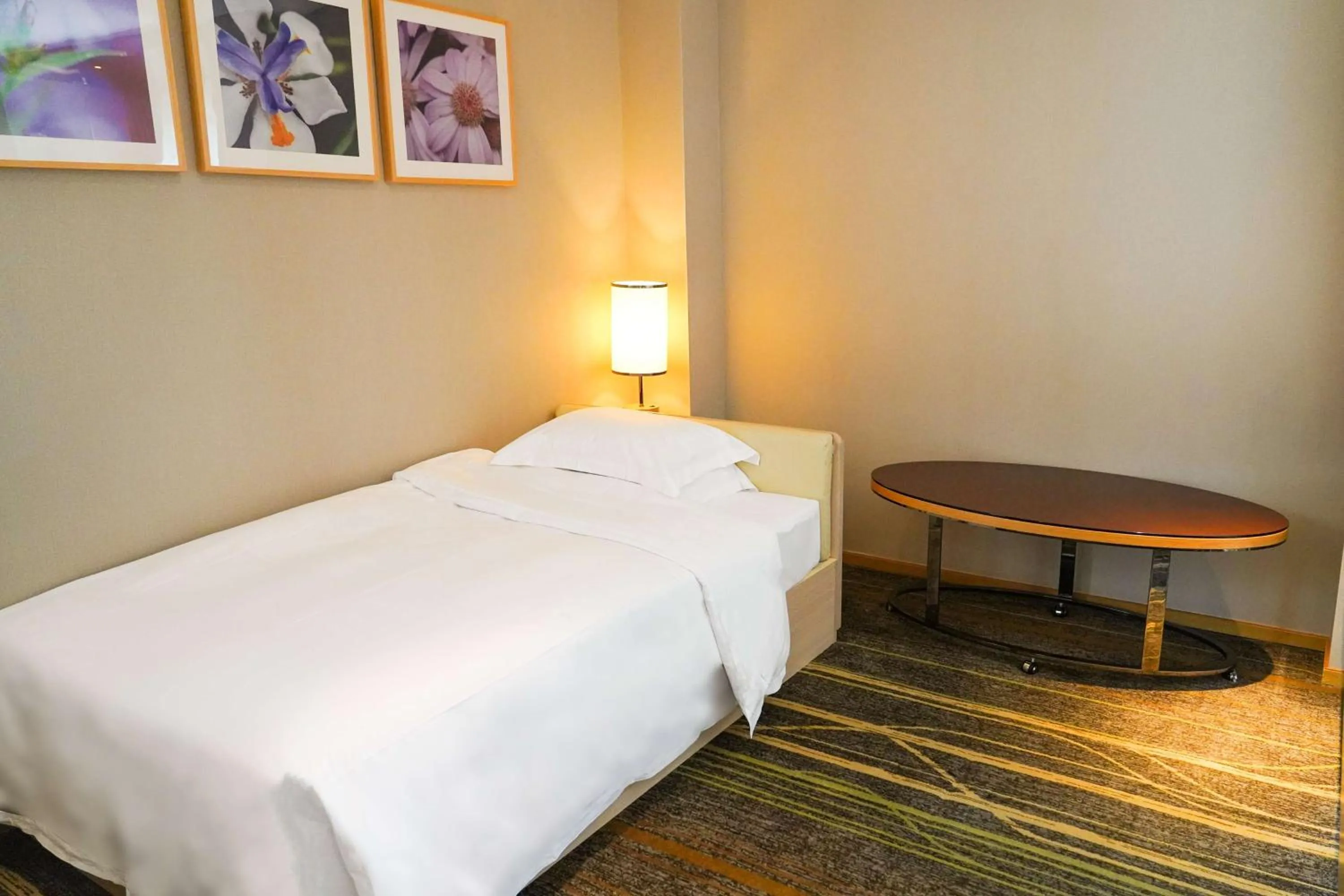 Bed in Hilton Garden Inn Lijiang