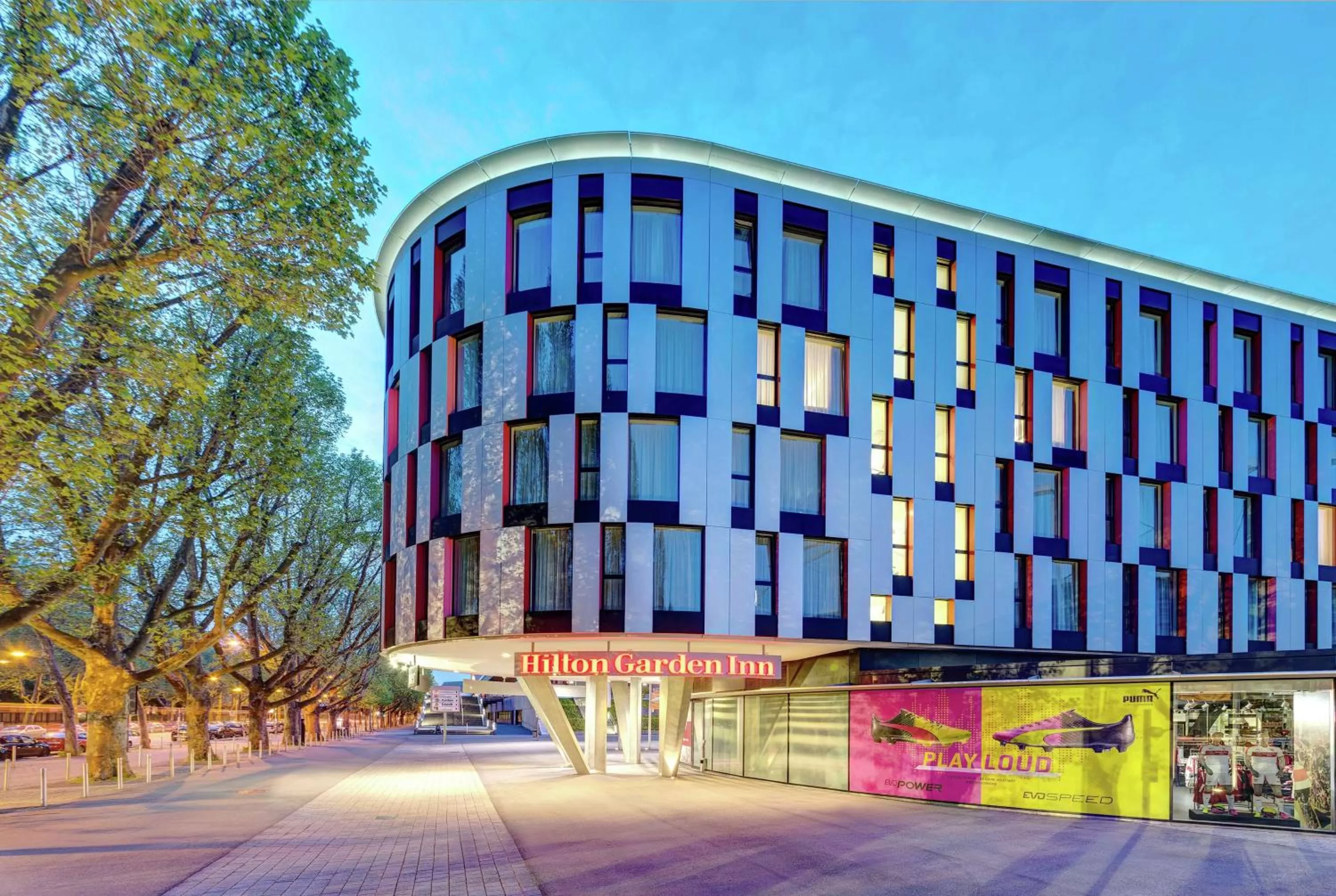 Property building in Hilton Garden Inn Stuttgart NeckarPark