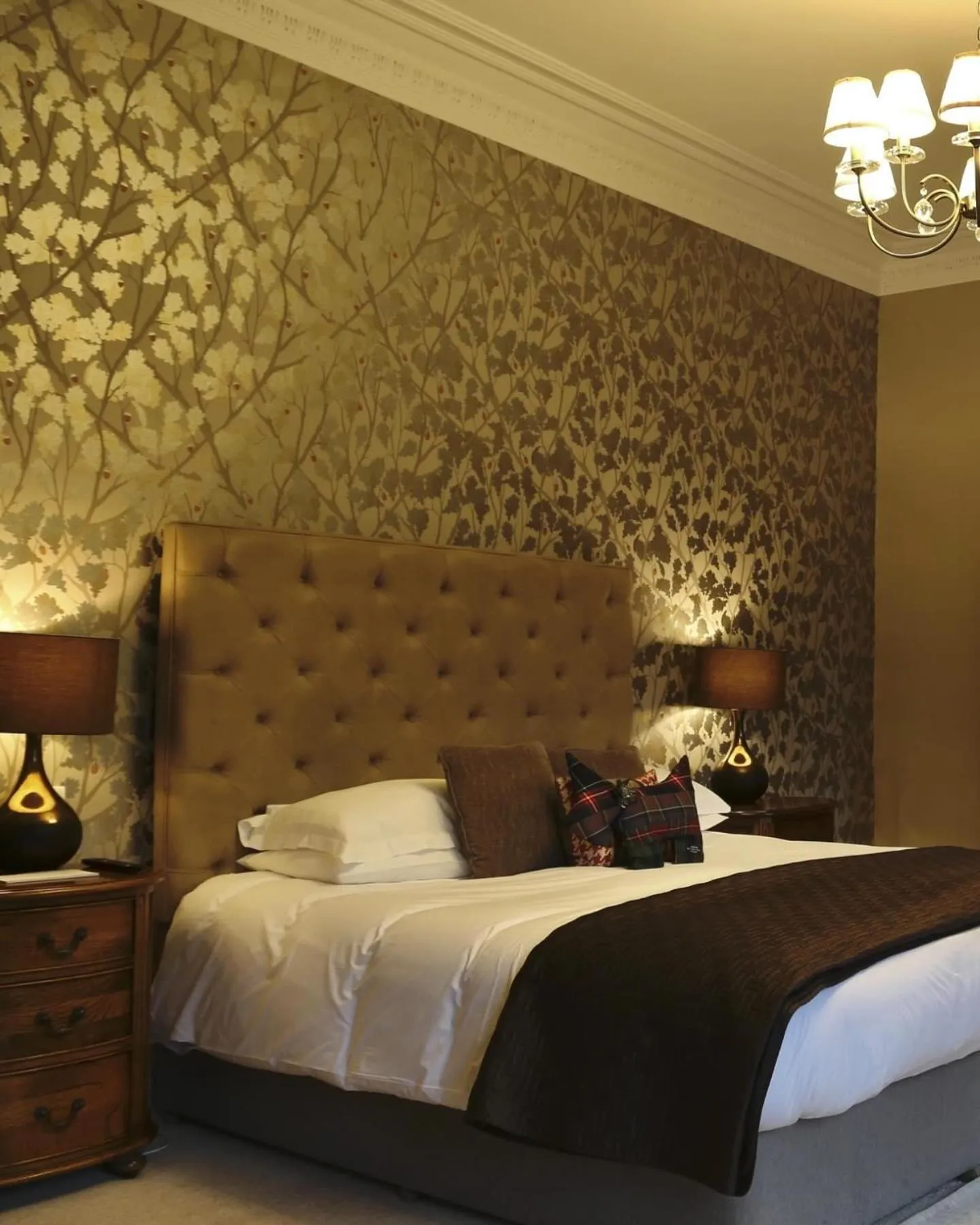 Bed in Tor-Na-Coille Hotel