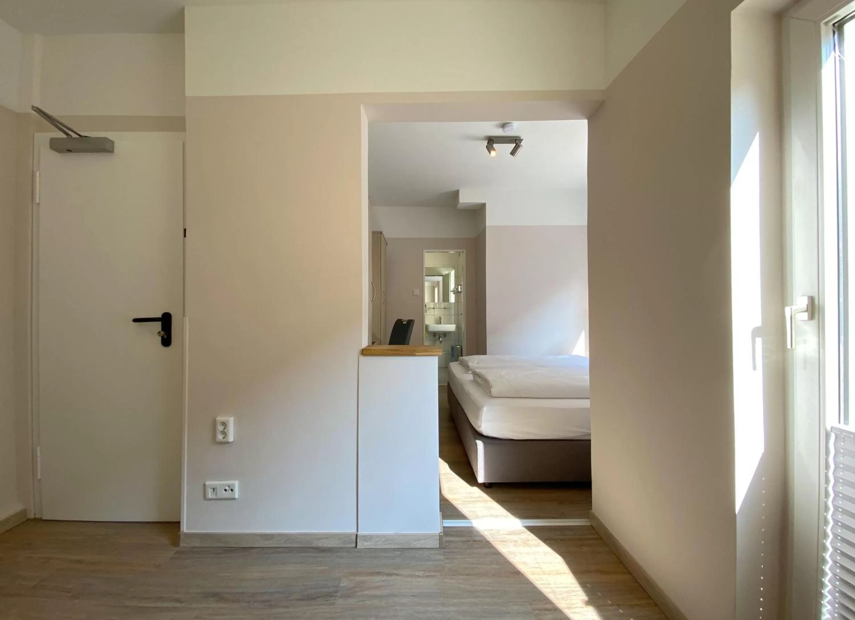 Bedroom, Bed in also-Hotel an der Hardt