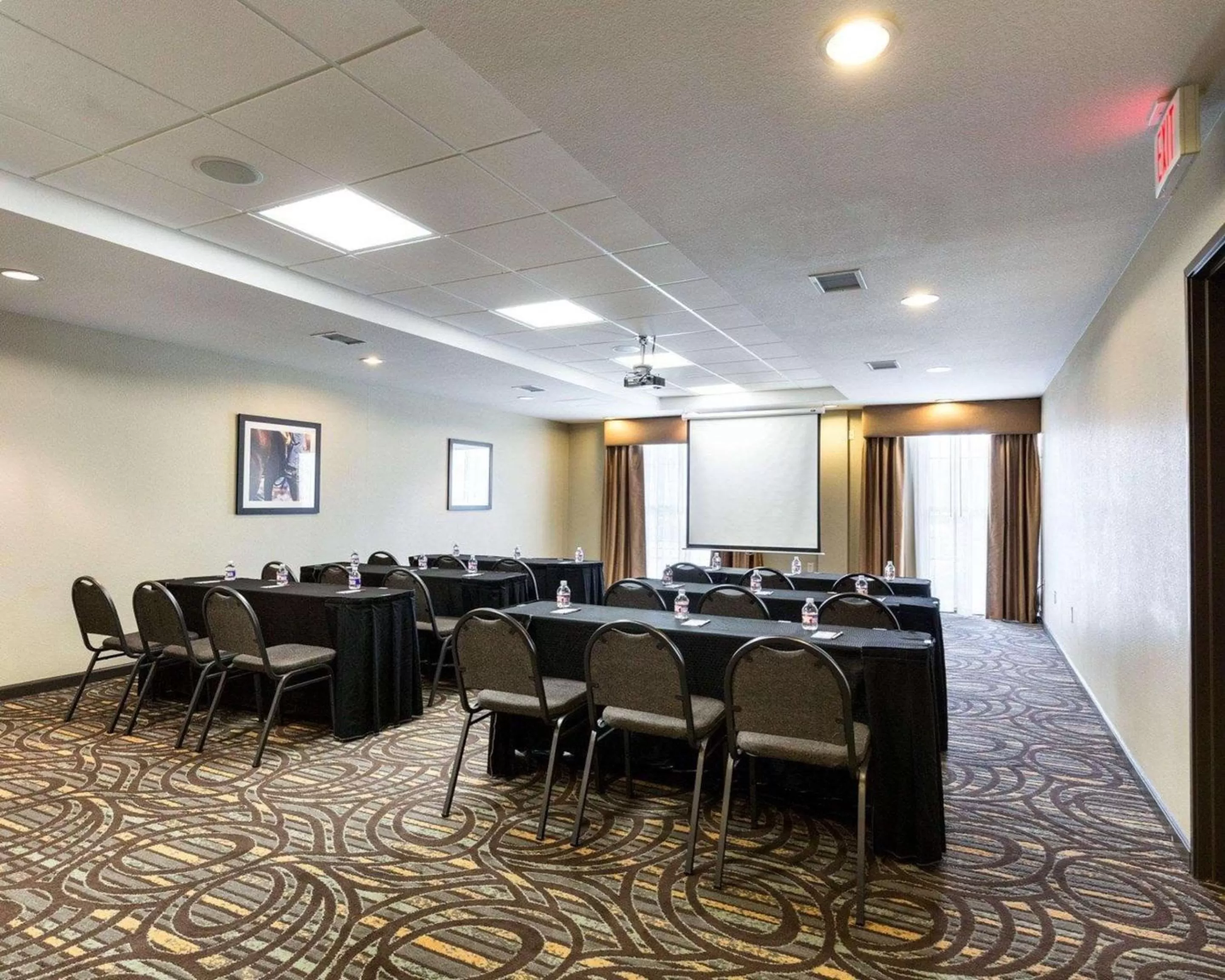 On site in Comfort Suites near Westchase on Beltway 8