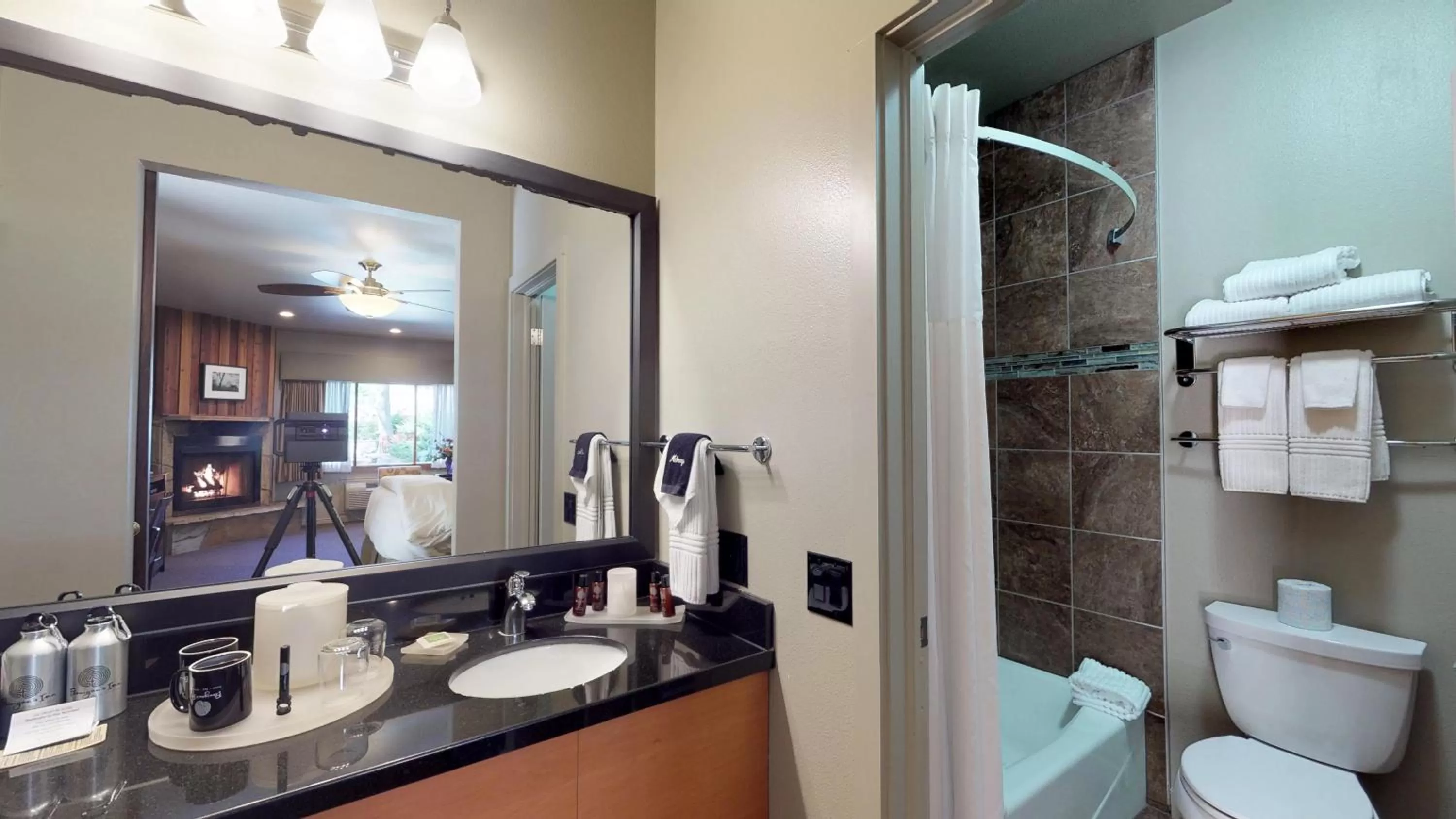 Bathroom in Flanigan`s Resort and Spa