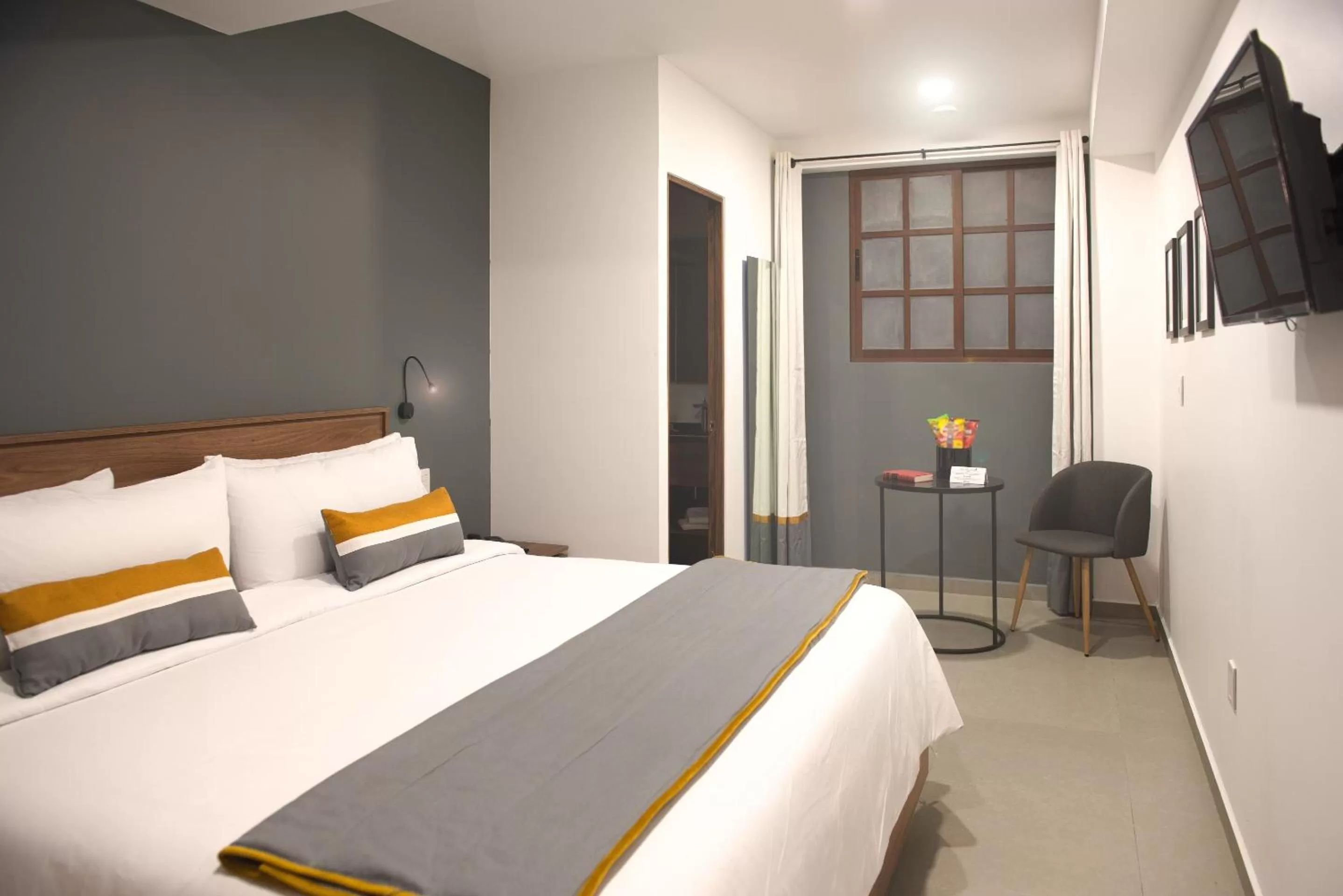 Bedroom, Bed in Hotel Boutique Parque Centro