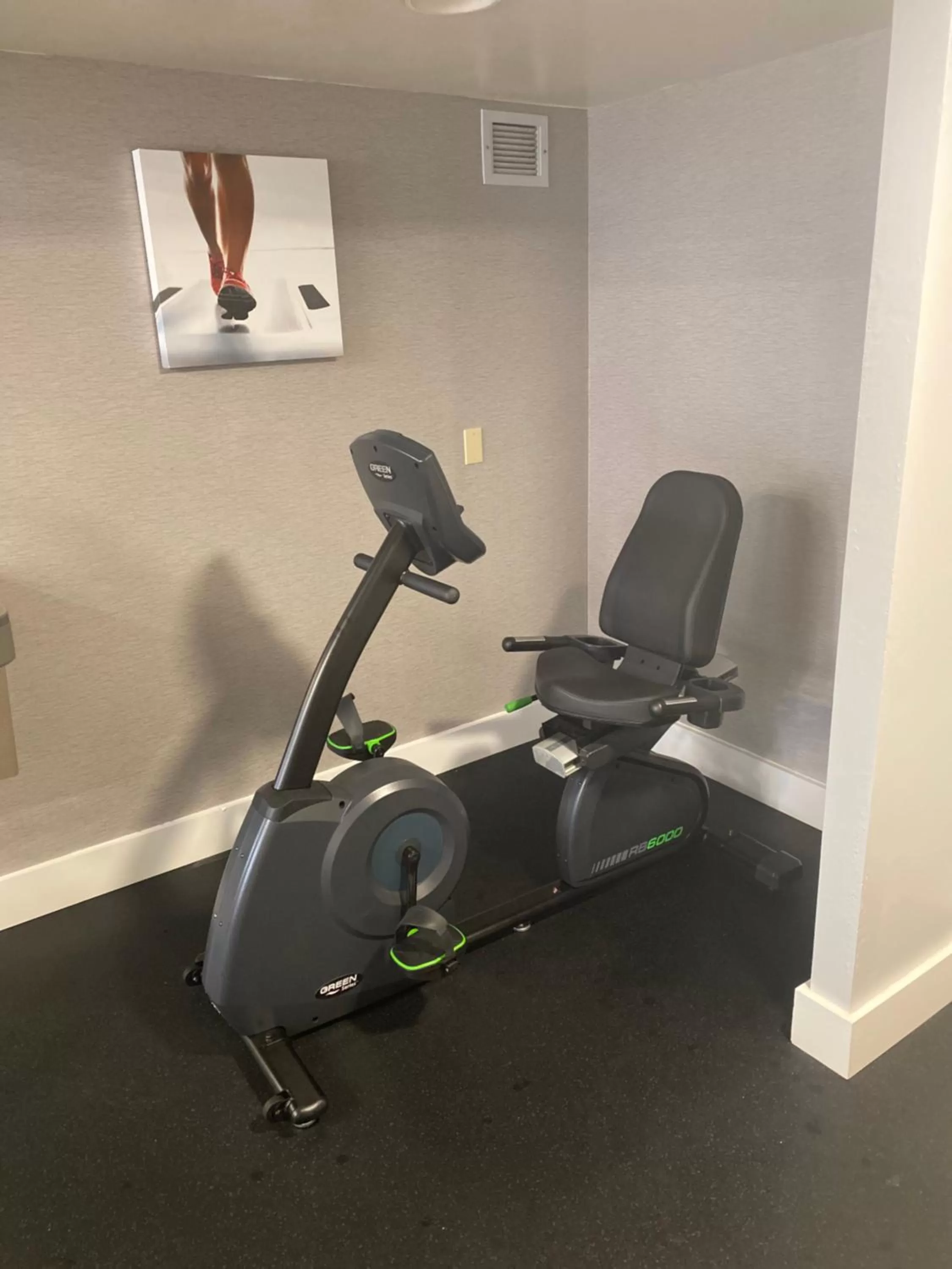 Fitness centre/facilities in Comfort Inn