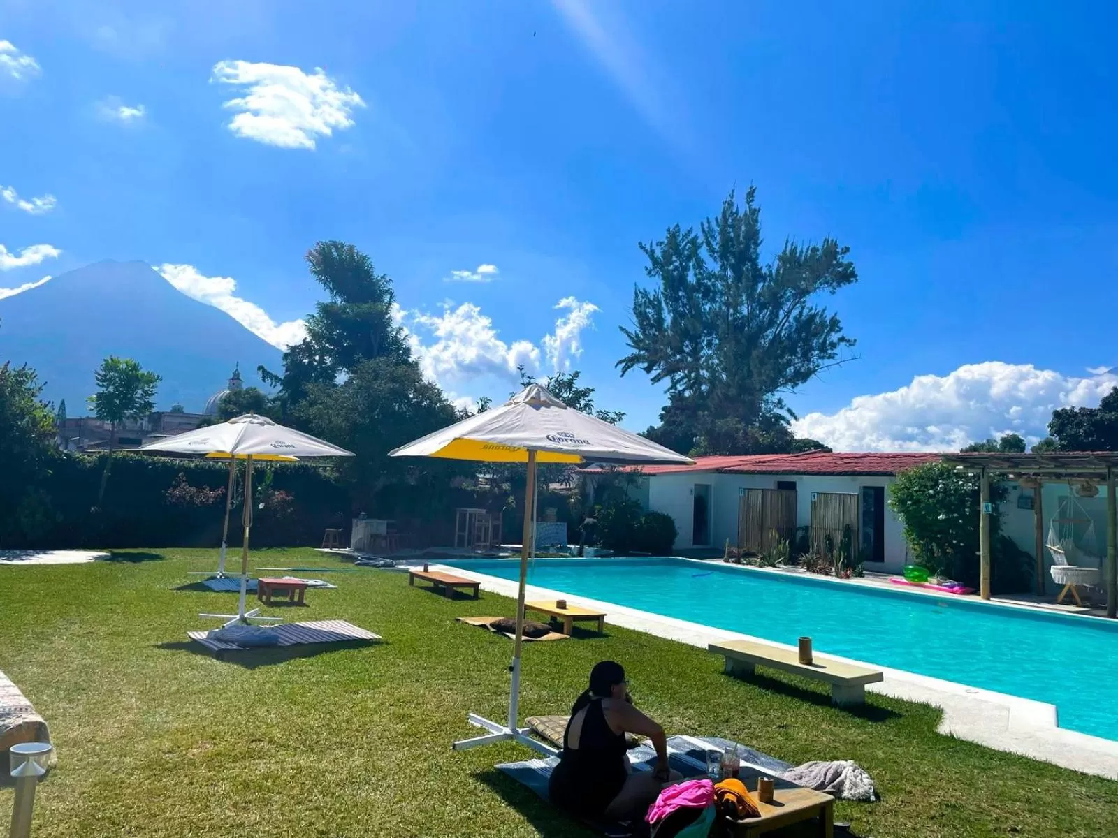 Restaurant/places to eat in Hotel T KON T