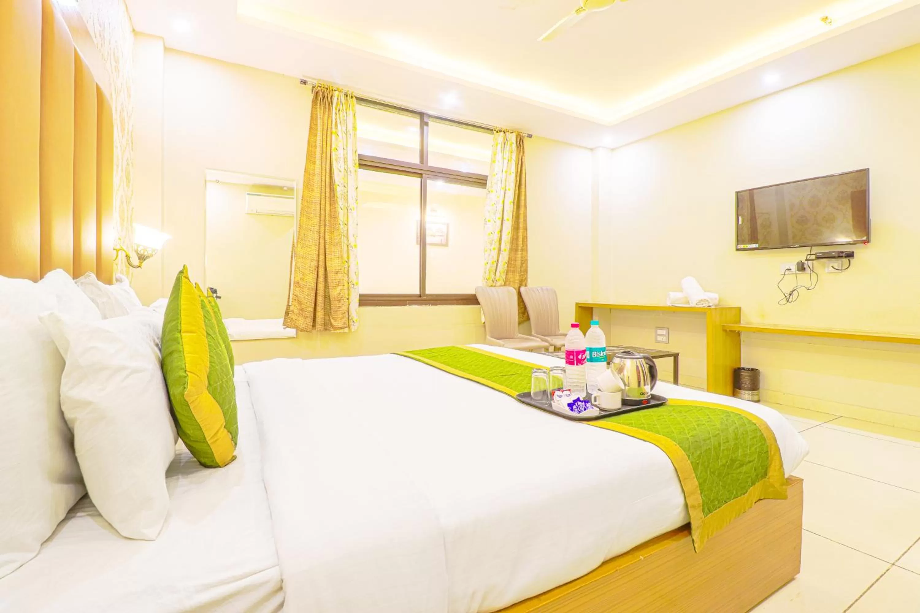 TV and multimedia, Bed in The Glory Hotel