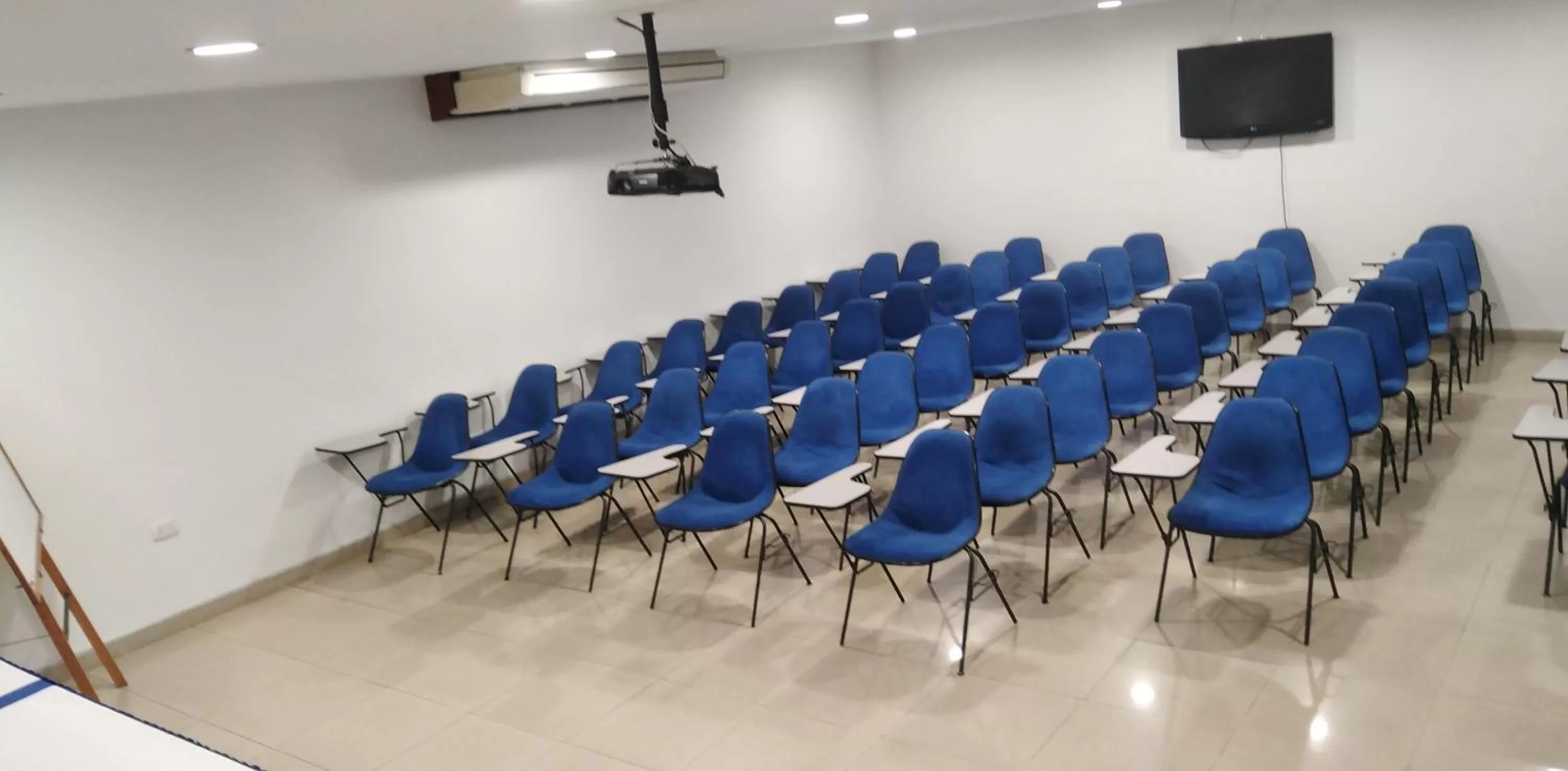 Business facilities in Atlantis Plaza Hotel Cúcuta