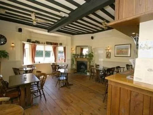 Lounge or bar in Bolingbroke Arms & Hotel