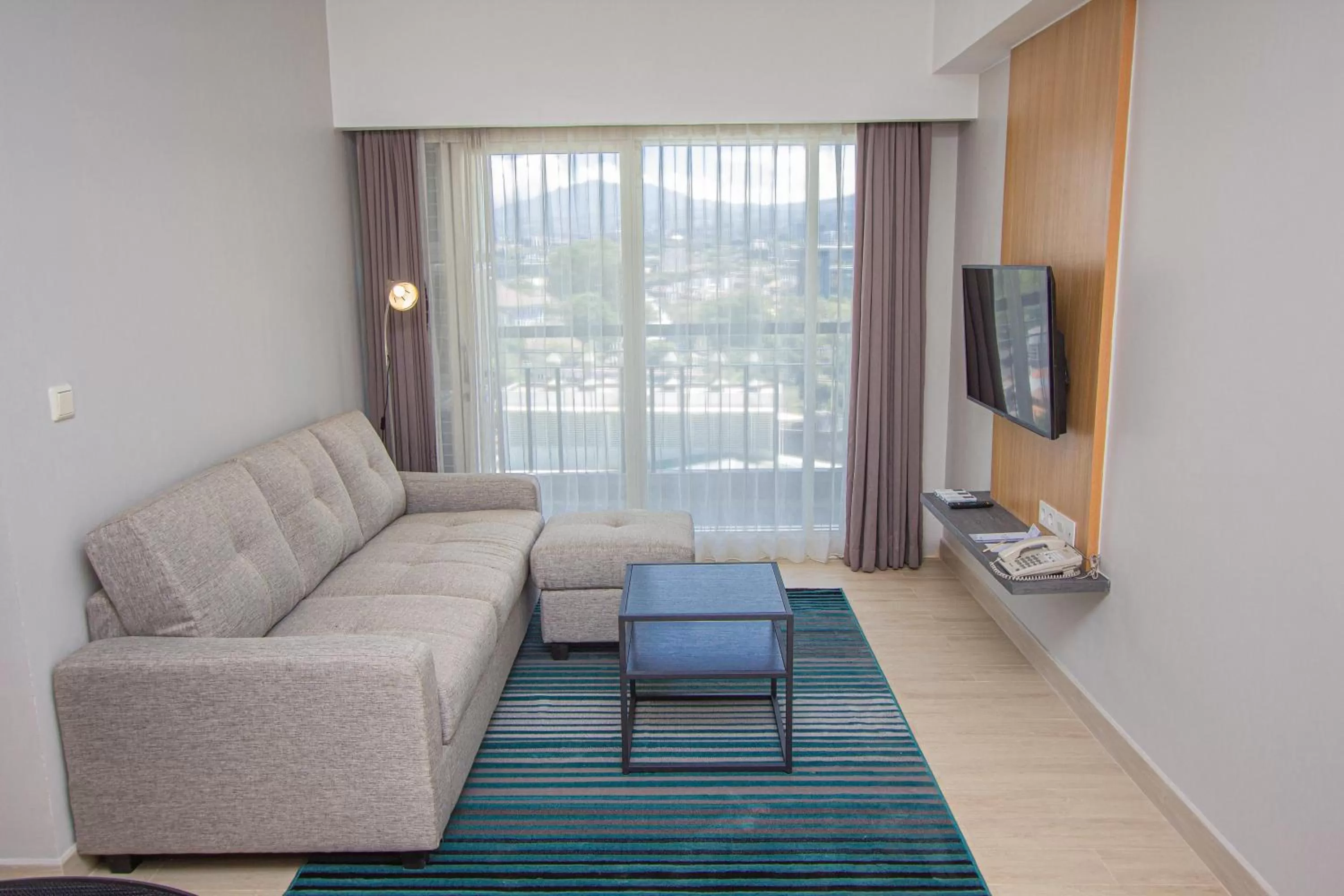 TV and multimedia in Grand Dafam Braga Bandung