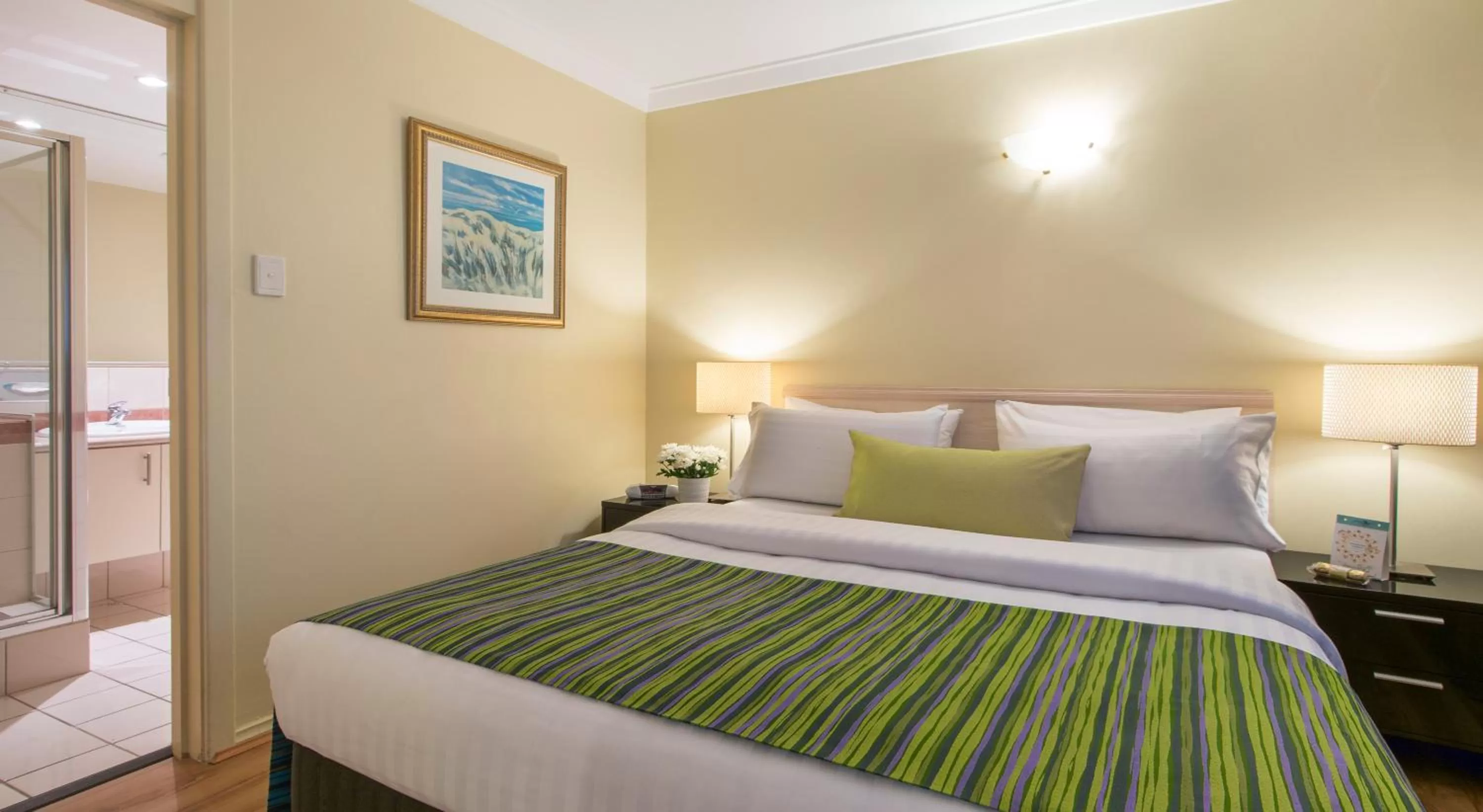 Bedroom, Bed in The Peninsula Riverside Serviced Apartments
