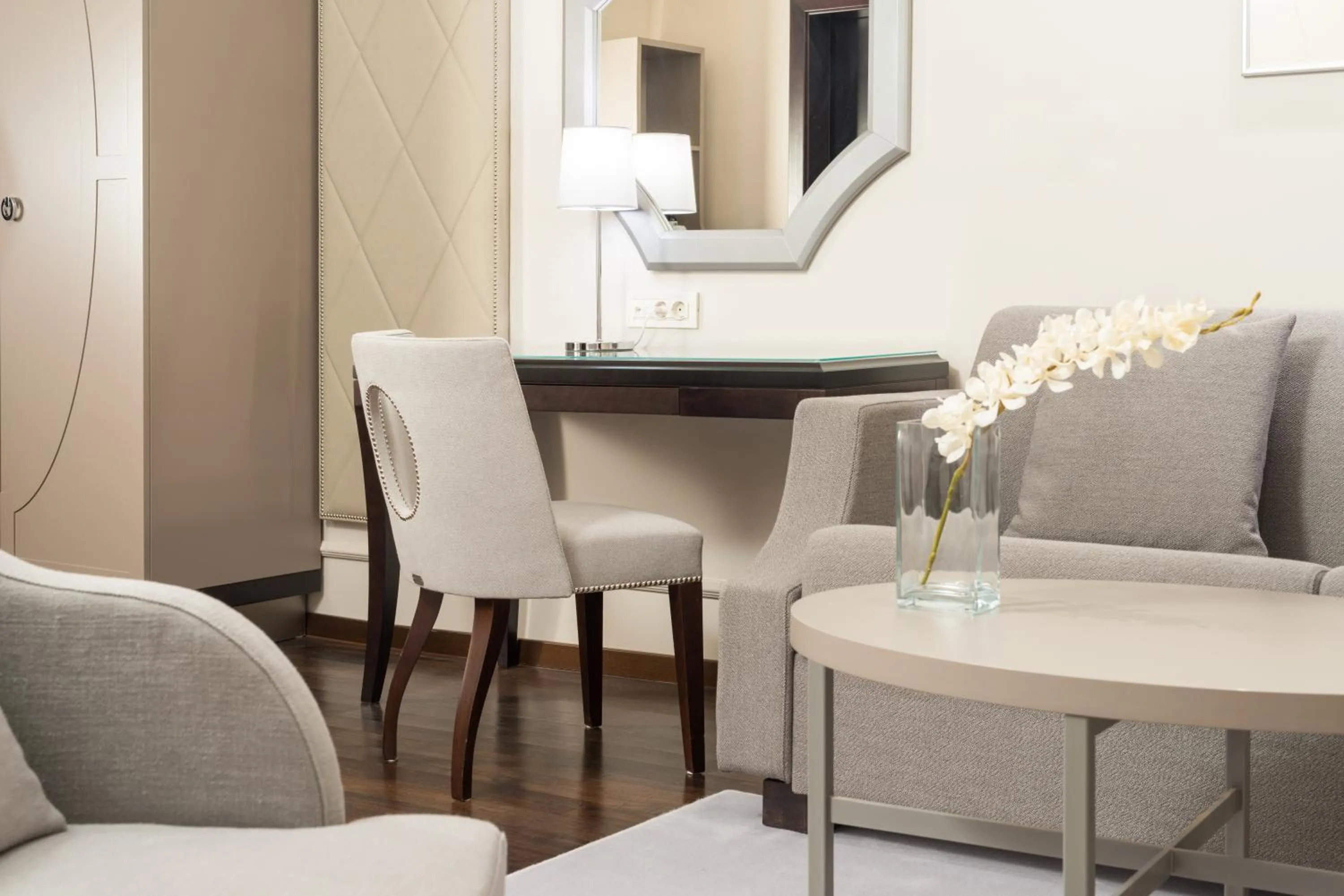 Living room in Bastion Heritage Hotel