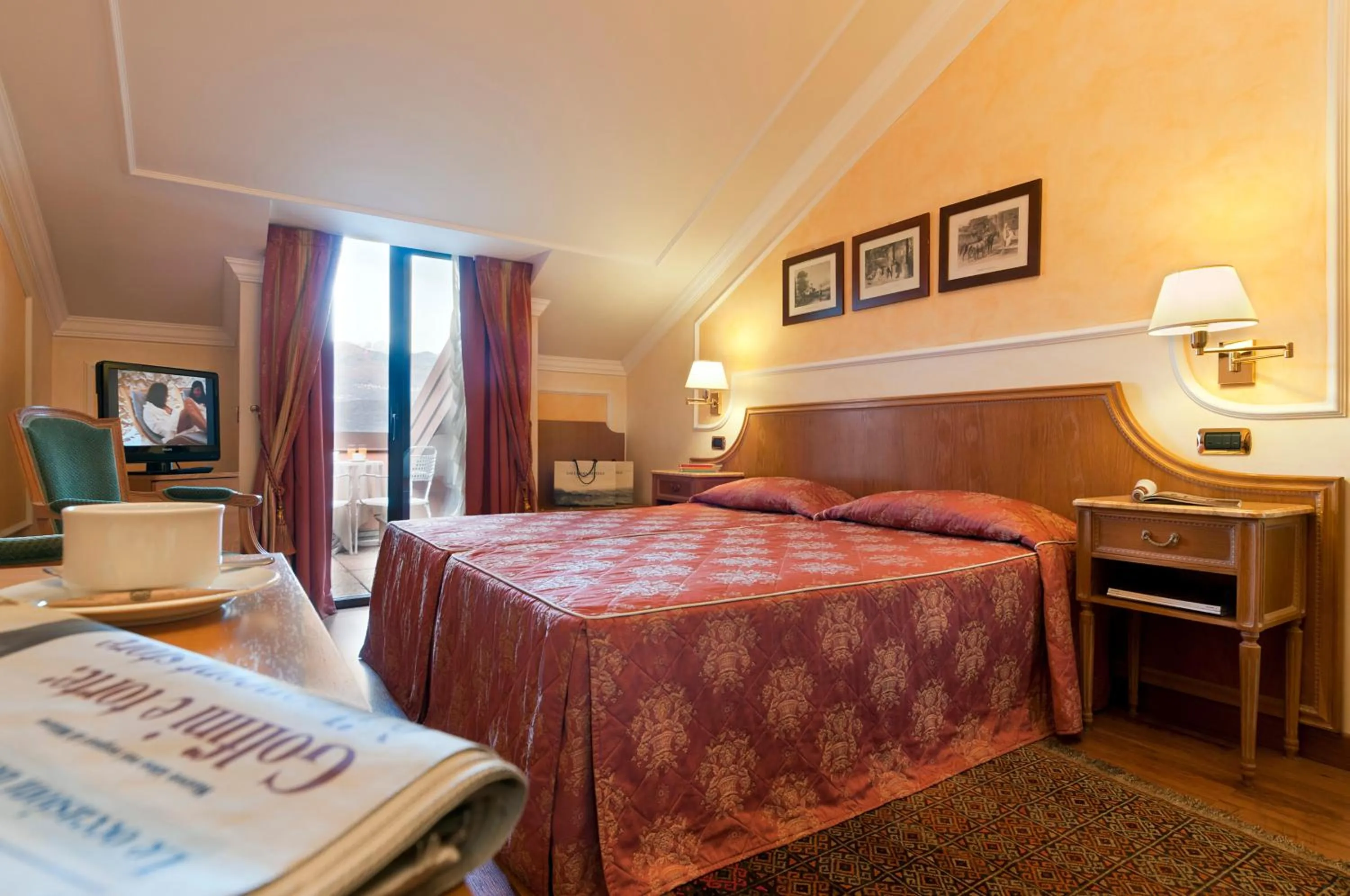 Photo of the whole room, Bed in Grand Hotel Dino