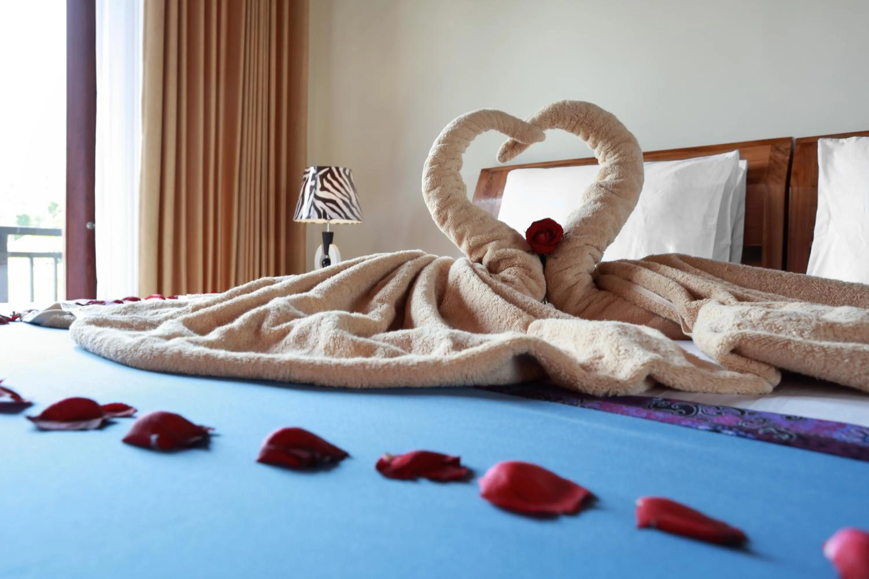 Decorative detail, Bed in Dewi Sri Private Villa