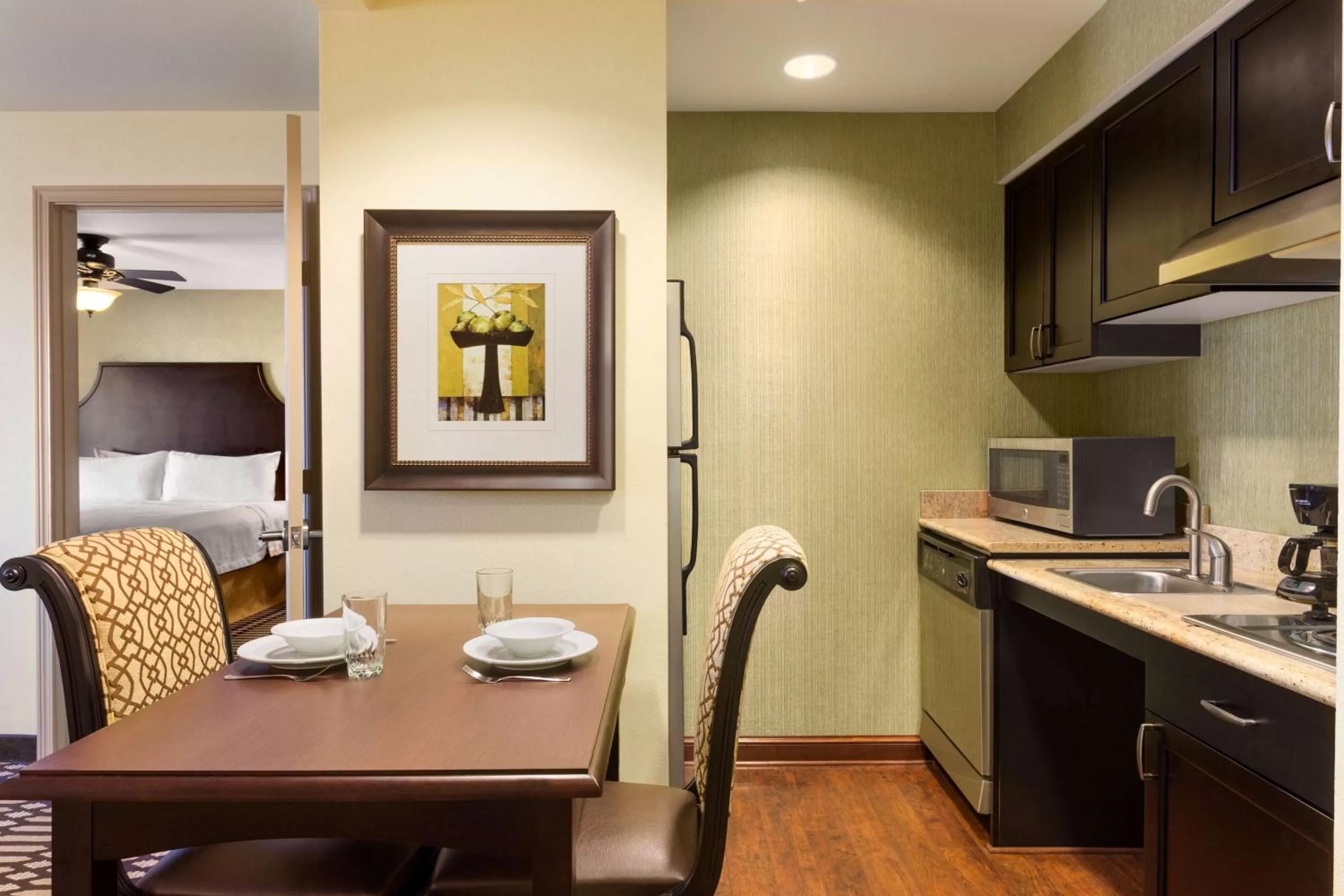 Kitchen or kitchenette in Homewood Suites Lafayette-Airport