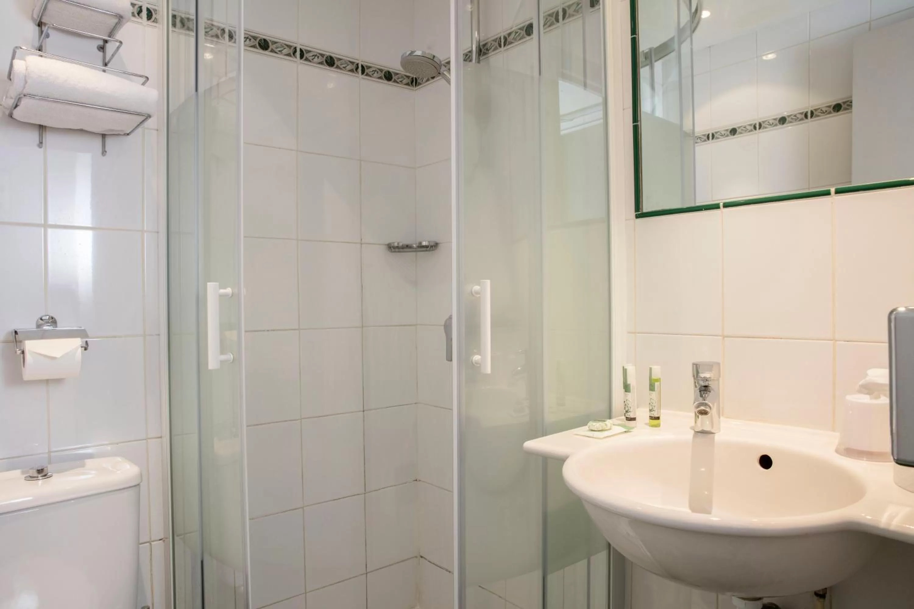 Bathroom in Hotel Berne Opera