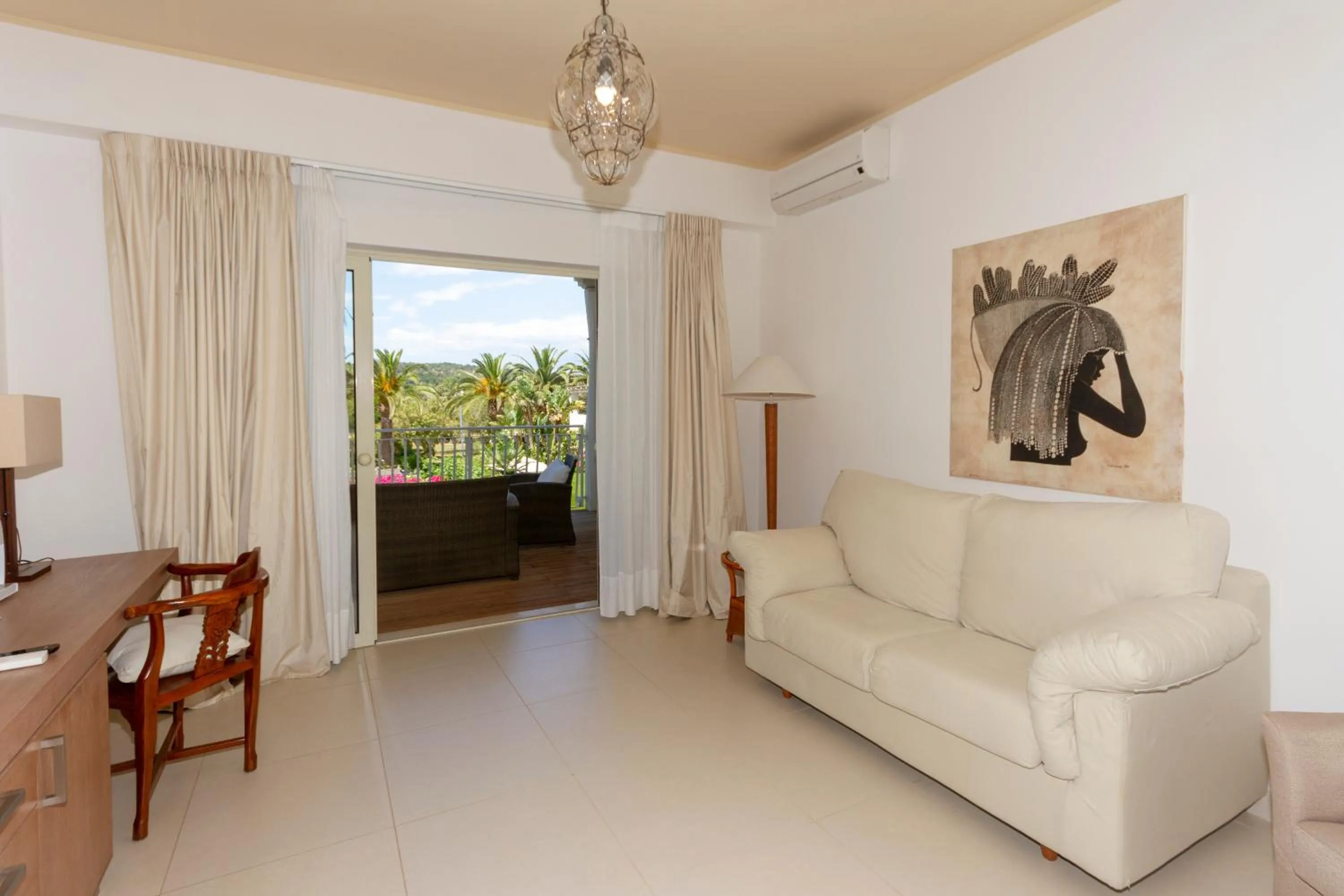 Suite in Hotel Simius Playa