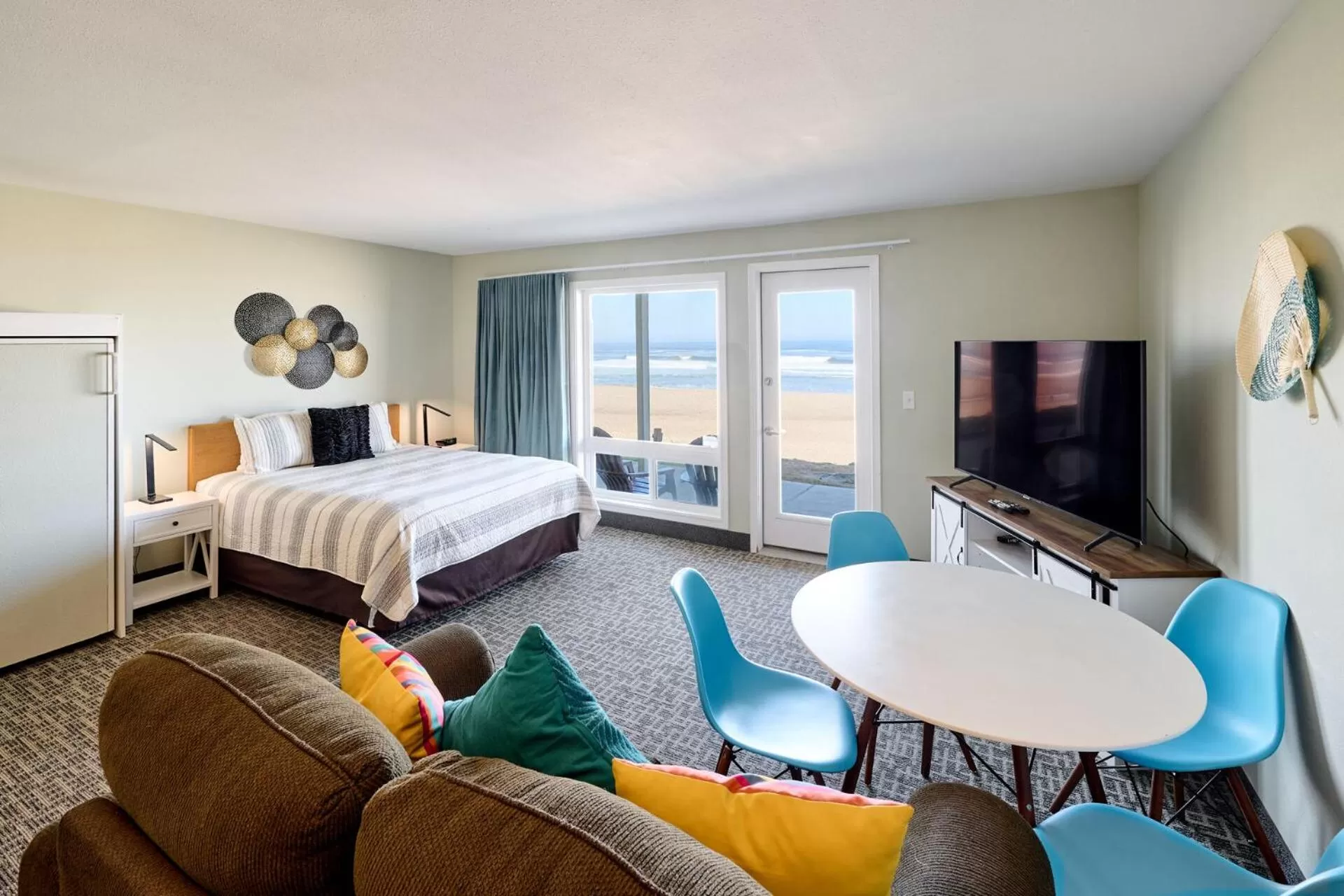 Bed in D Sands Rentals