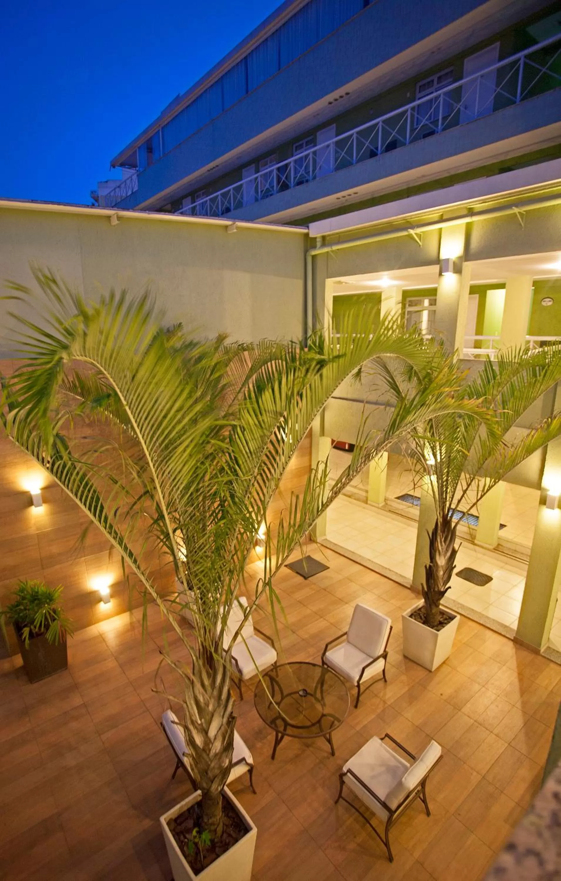 Seating area in Hotel Cantareira
