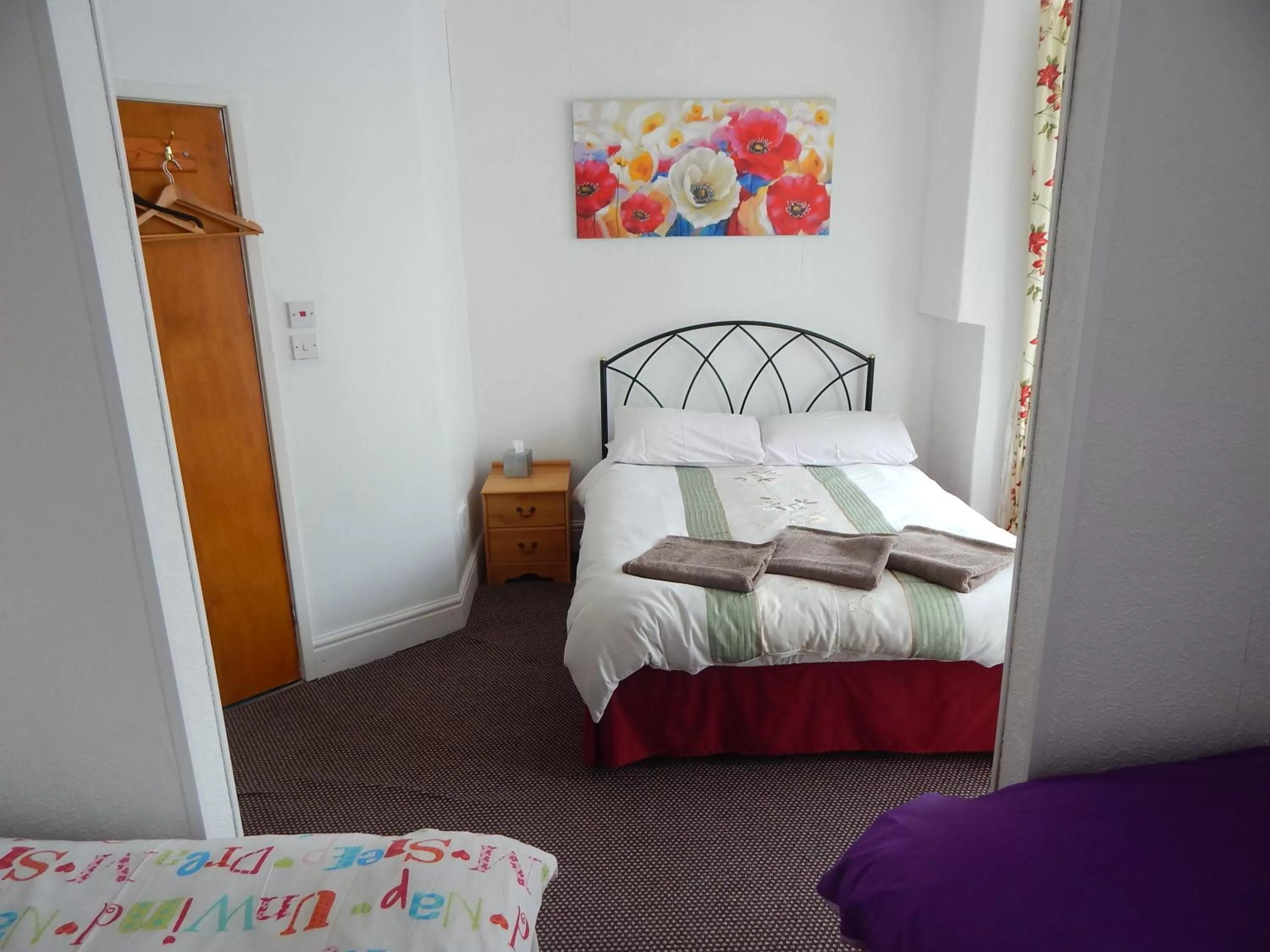 Bed in Llanryan Guest House