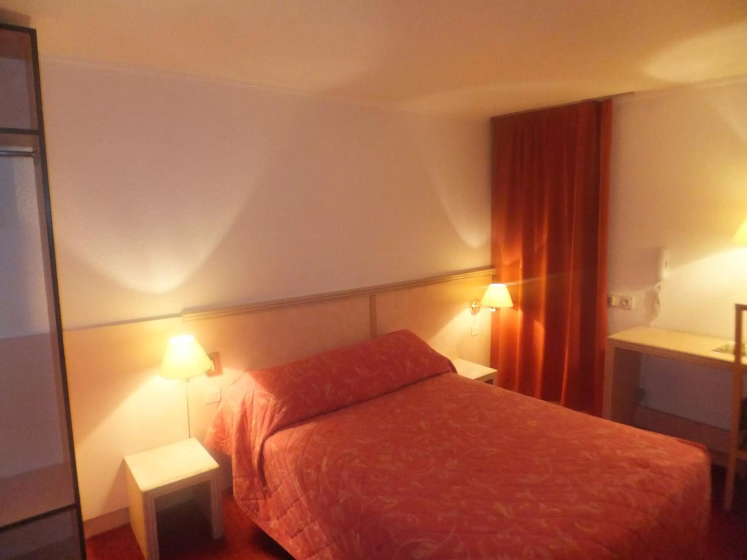 Bed in Hotel Le Village